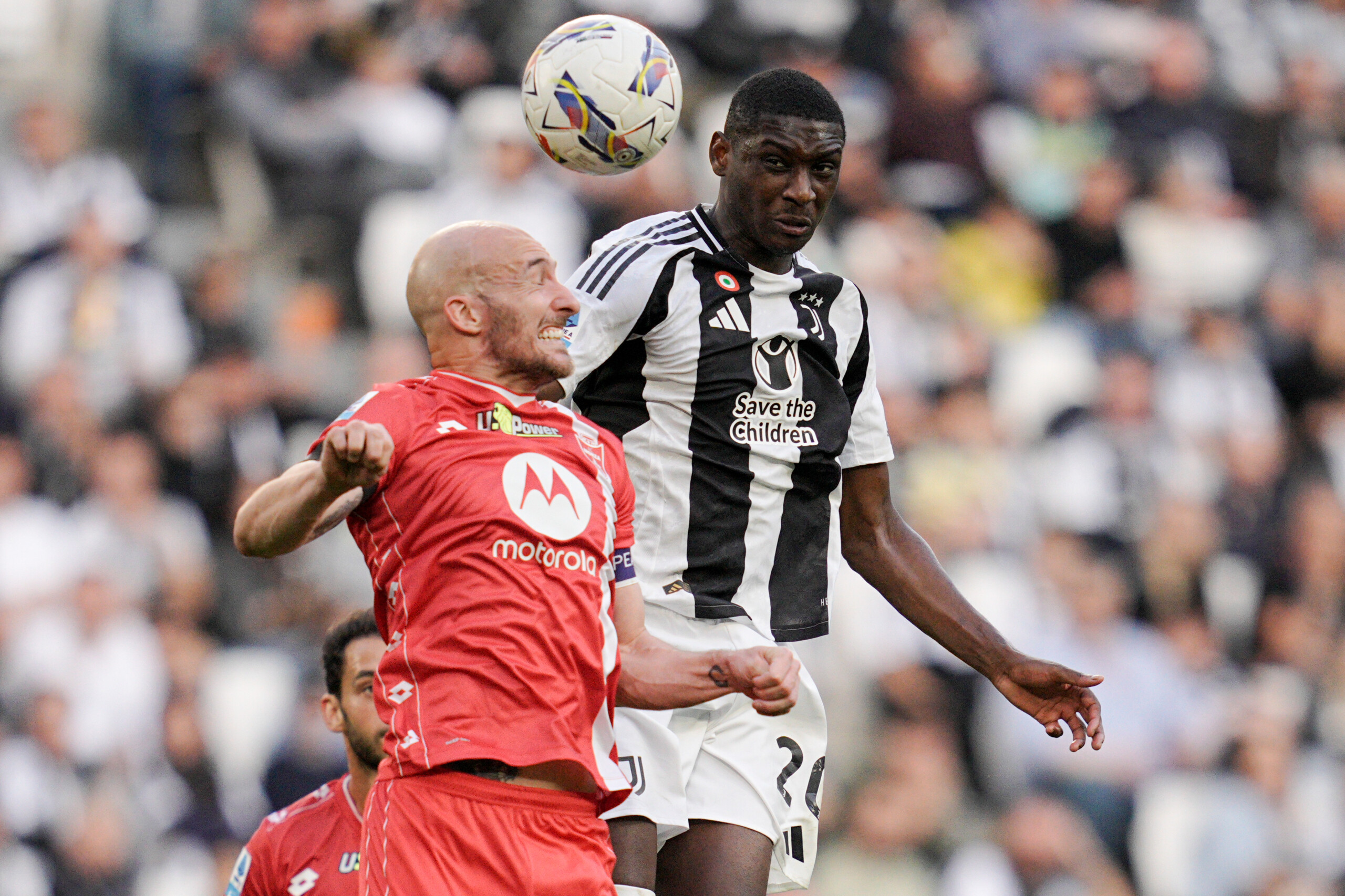 Serie A, Juventus-Monza 2-0 with Goals from Nico and Kolo Muani: Yildiz Sent Off