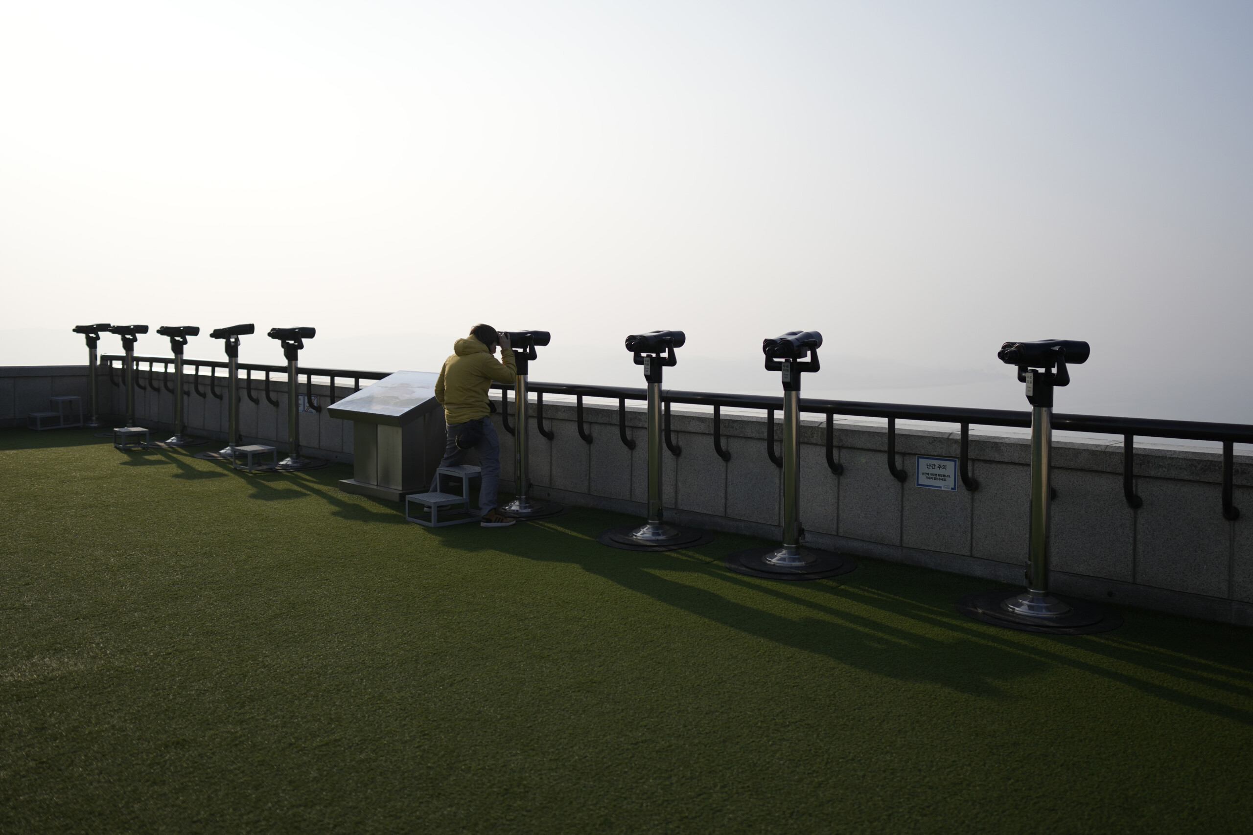 South Korea begins removal of propaganda loudspeakers at the border with the North