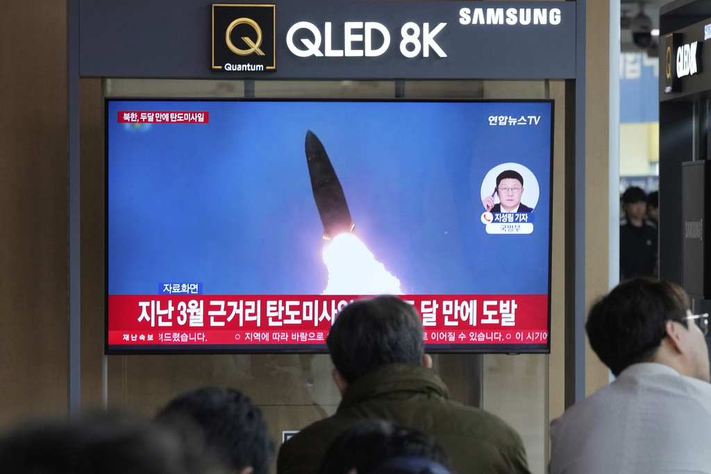 South Korea, Seoul: "North Korea has launched ballistic missile" South Korea, Seoul: "North Korea has launched ballistic missile"
