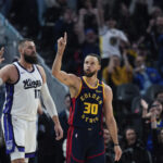 Stephen Curry first in Nba history to reach 4,000 ‘triples’