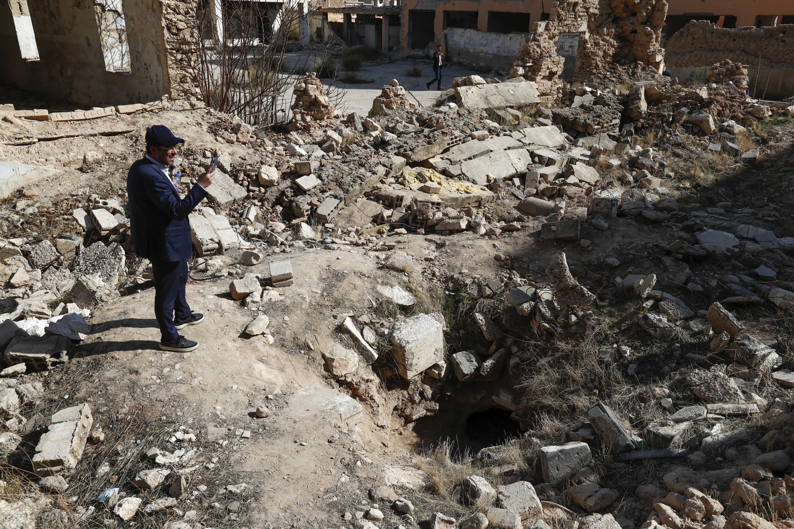 Syria, 147 dead in clashes between security forces and Assad loyalists Syria, 147 dead in clashes between security forces and Assad loyalists