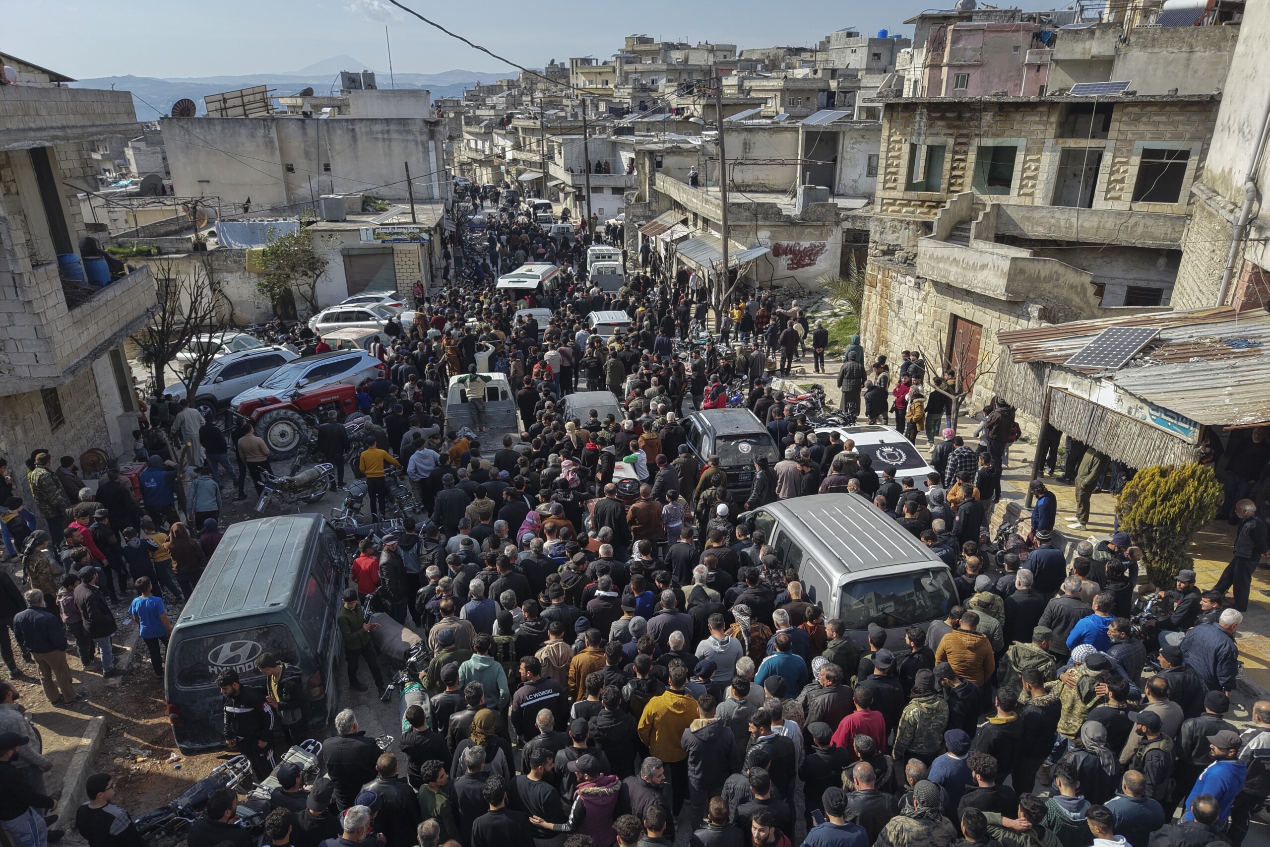 Syria: report, 973 civilians killed in clashes since 6/3