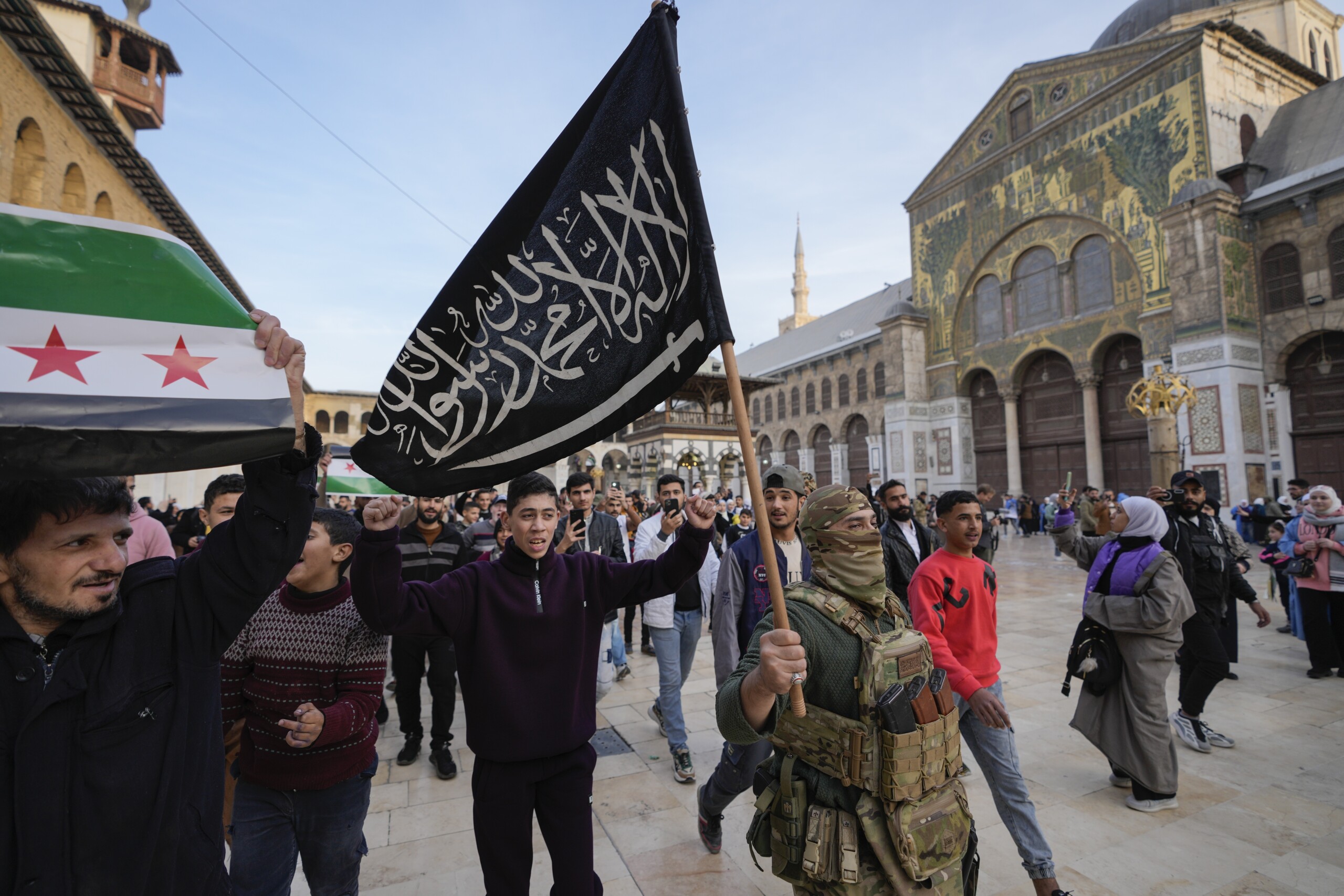 Syria: U.S. revokes terrorist designation for HTS Syria: U.S. revokes terrorist designation for HTS