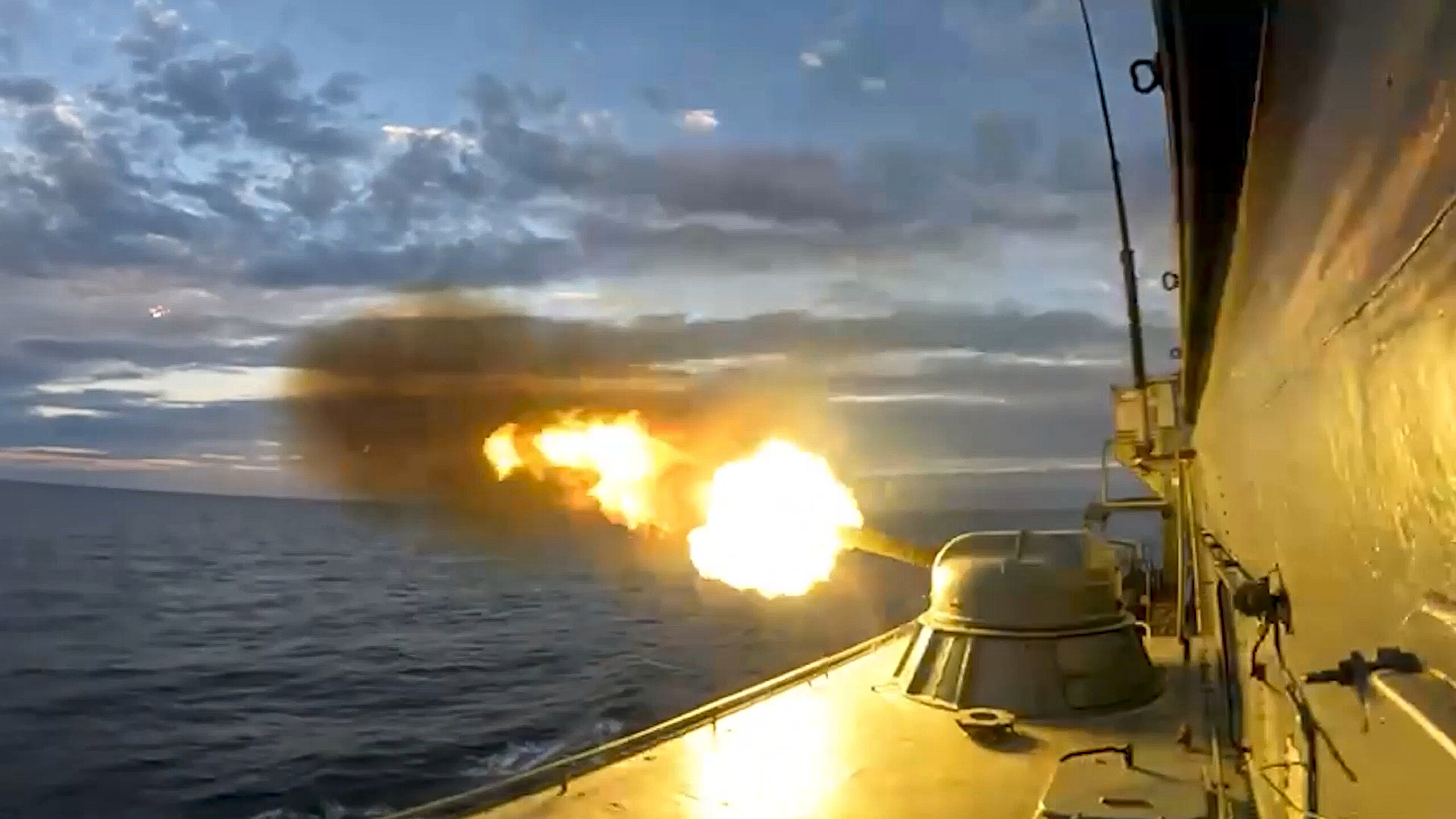 Taiwan: China Simulates Long-Range Attacks on Ports and Energy Sites