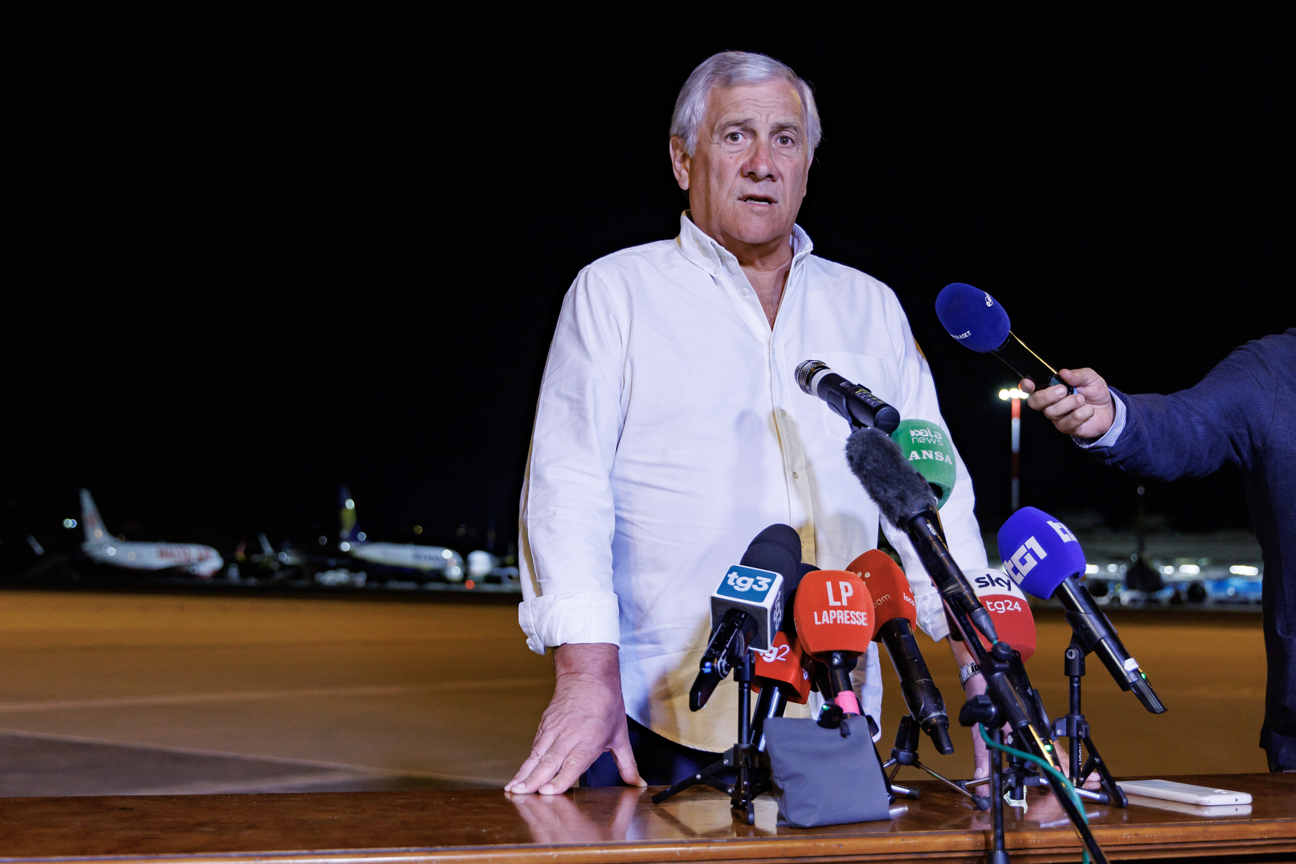 Tajani: ‘In September, the centre-right will choose the best candidates, no quotas’