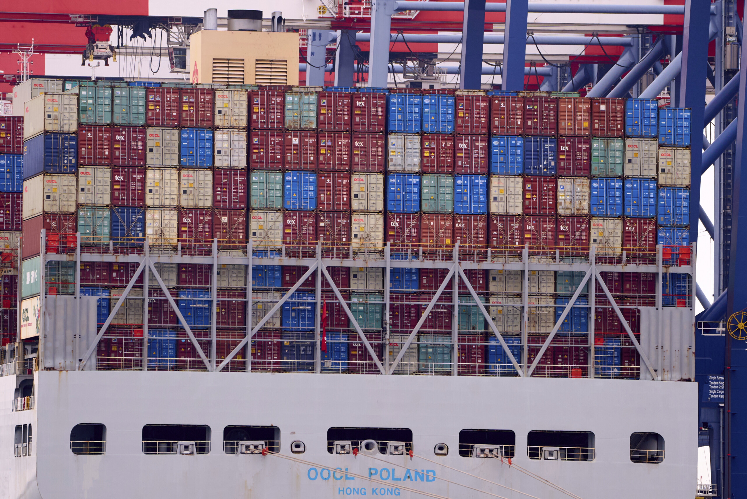 Tariffs, EU suspends countermeasures to US duties