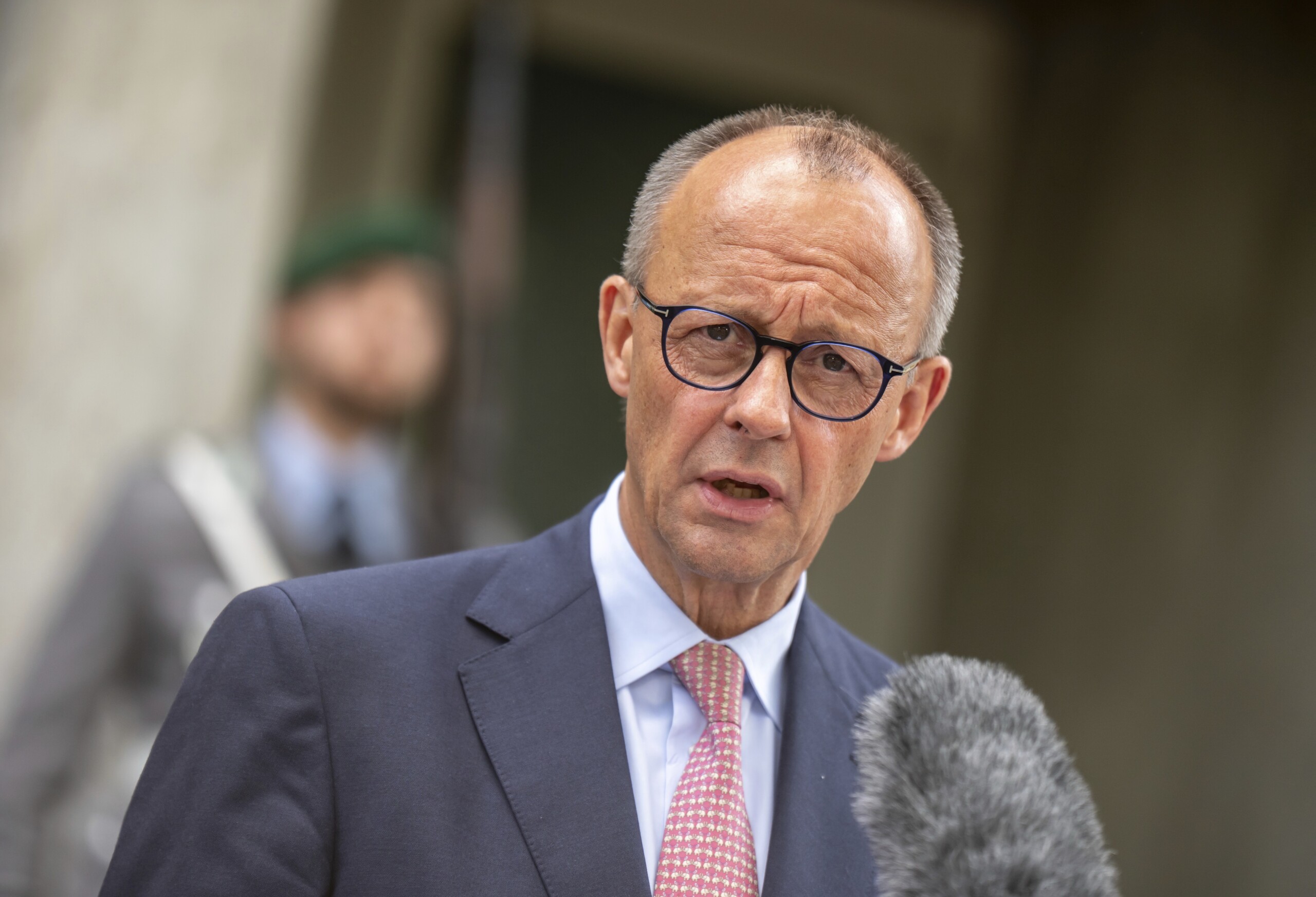 Tariffs, Merz: ‘30% would be a severe blow to the economy, working on a solution by 1 August’ Tariffs, Merz: ‘30% would be a severe blow to the economy, working on a solution by 1 August’