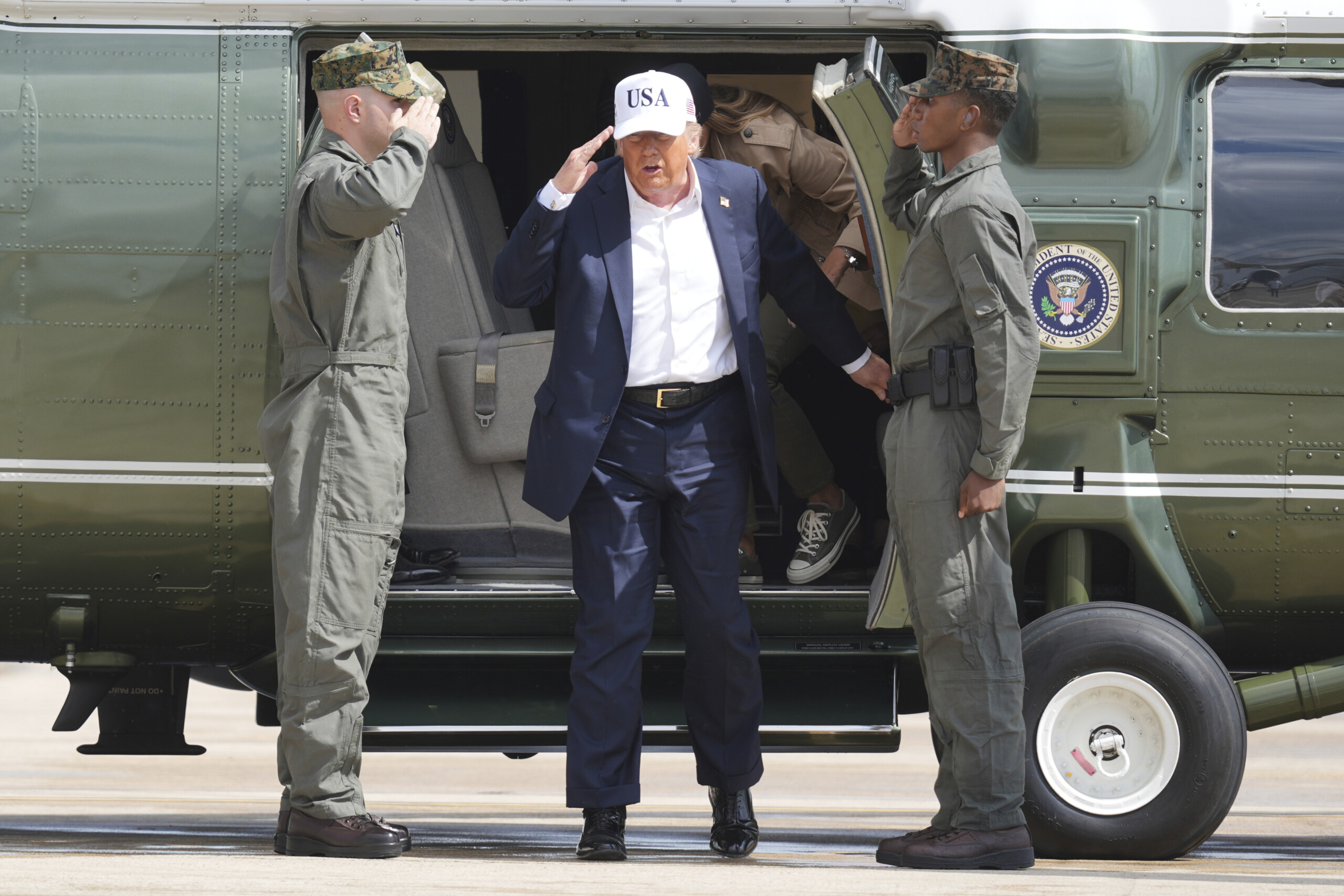 Tariffs, Mexico: “Unfair treatment from the US, but we are negotiating”