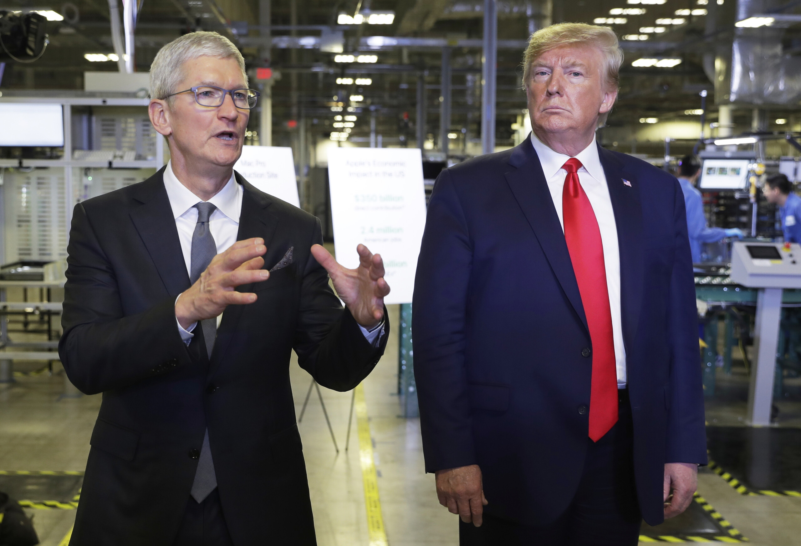 Tariffs, Trump: "There will be 100% tariffs on chips and semiconductors"