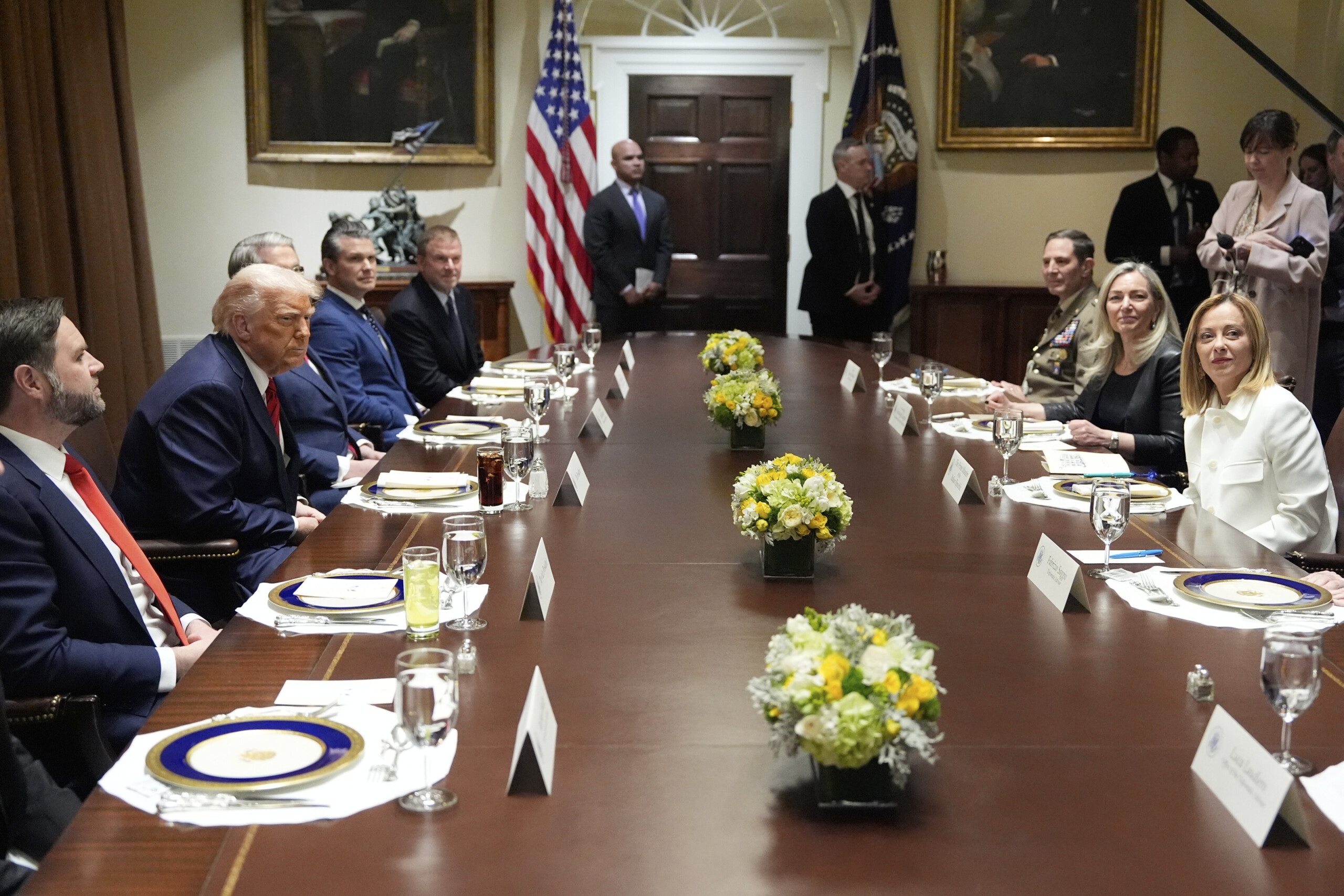 Tariffs, Trump: "There will definitely be an agreement with the EU"