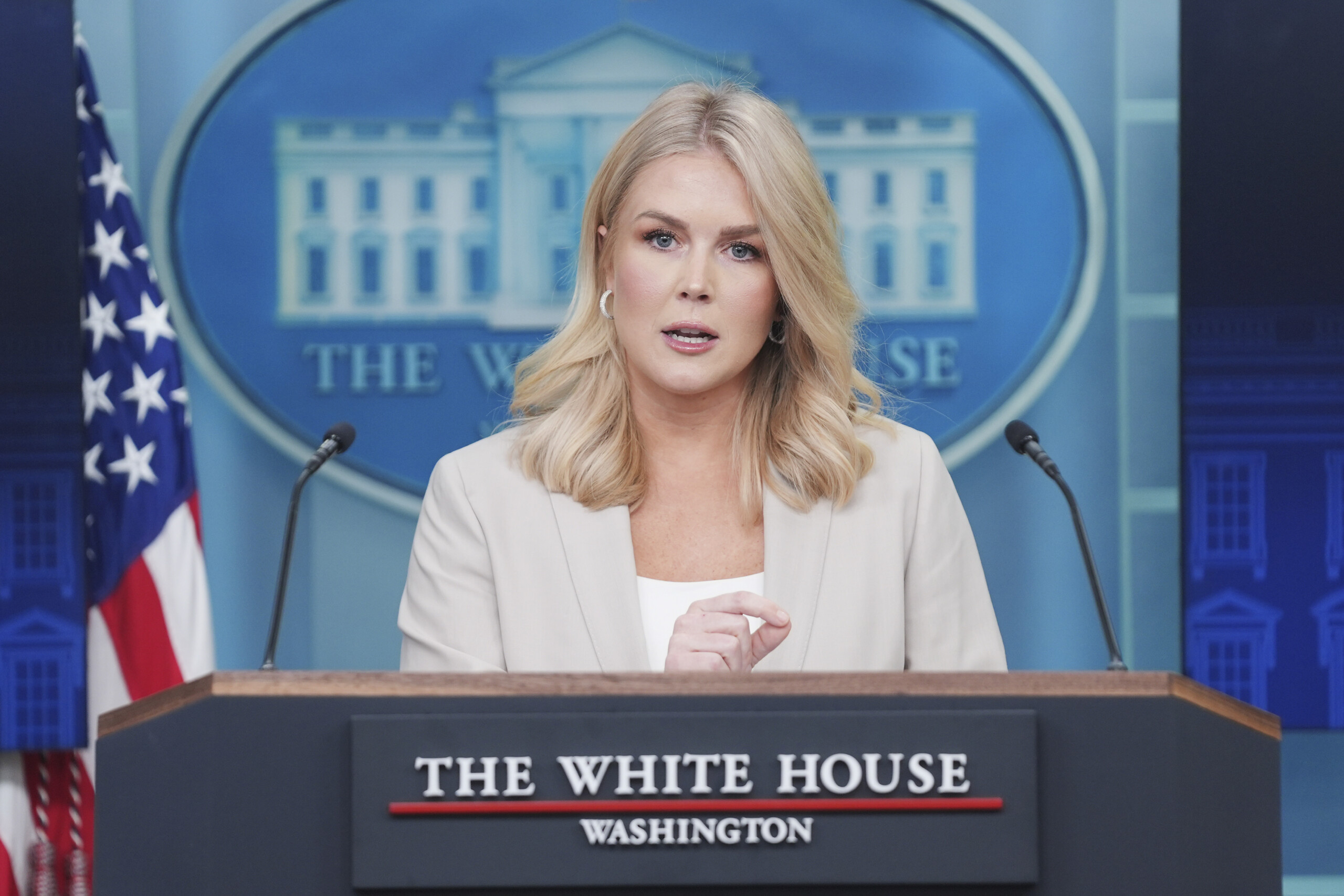 Tariffs, White House: ‘70 countries ask us to negotiate’.