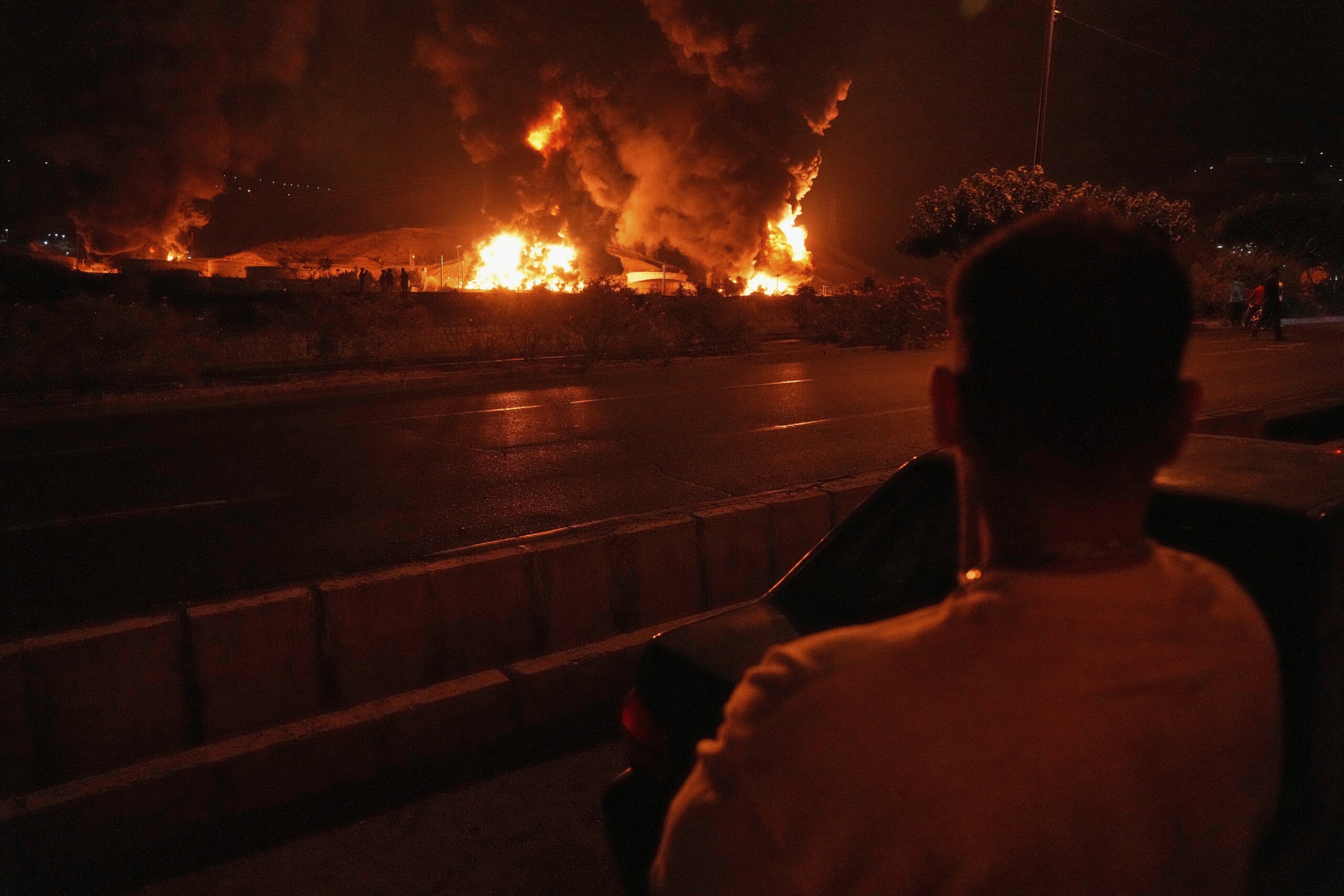 Tehran: ‘At least 128 dead and 900 wounded since start of Israeli attacks’ Tehran: ‘At least 128 dead and 900 wounded since start of Israeli attacks’