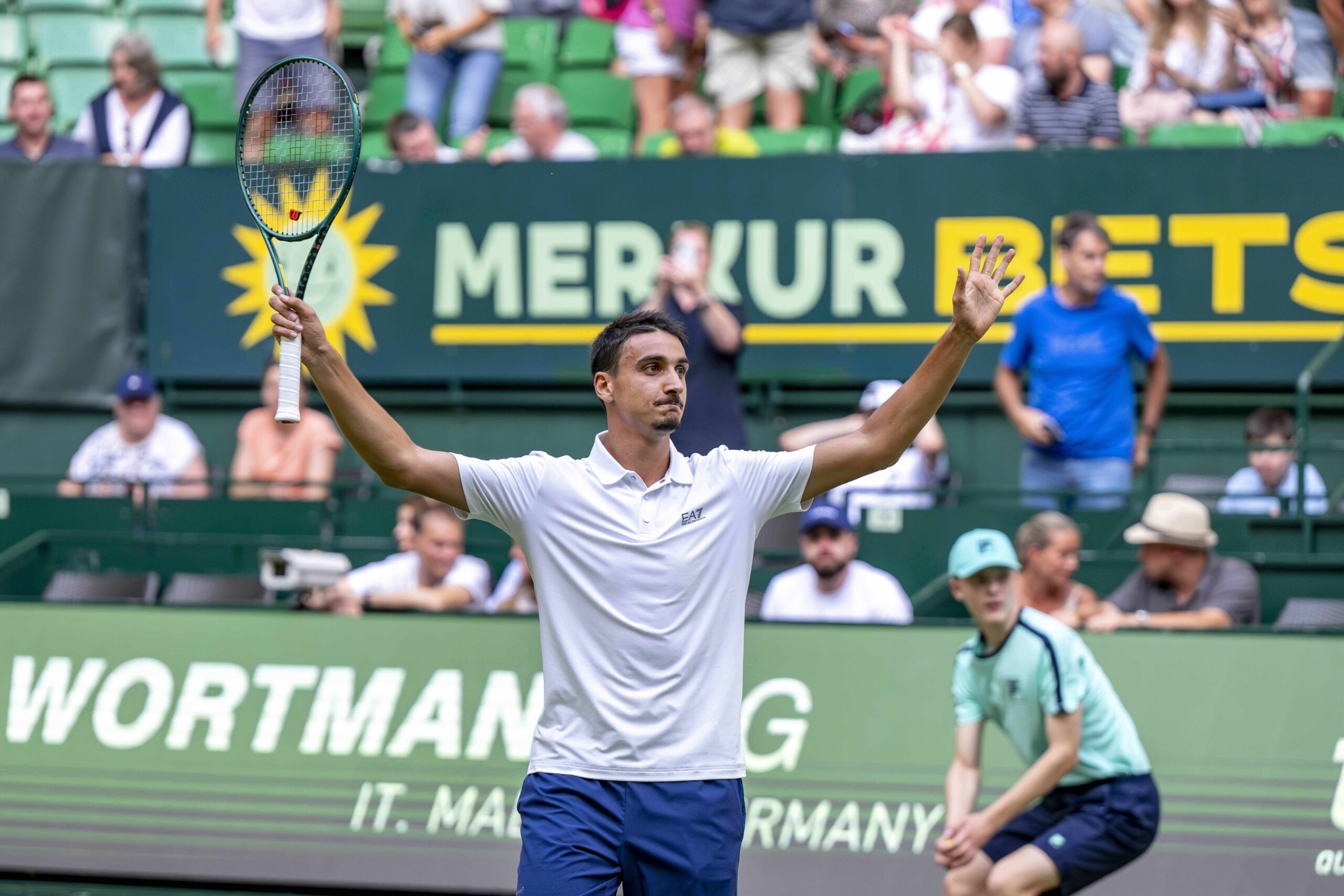Tennis: ATP Halle, Sonego beats Struff and advances to the round of 16 Tennis: ATP Halle, Sonego beats Struff and advances to the round of 16