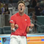 Tennis: Atp Miami, Mensik beats Djokovic in the final with a double 7-6