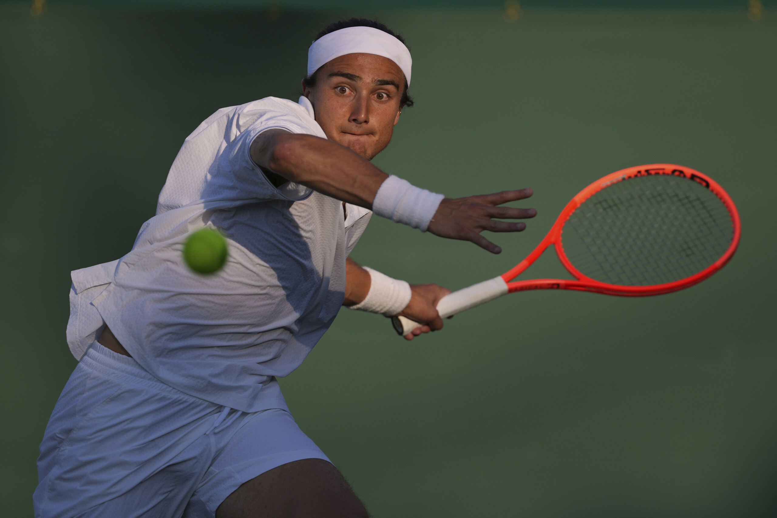 Tennis, ATP Winston-Salem: Bellucci defeats Comesaña in the first round