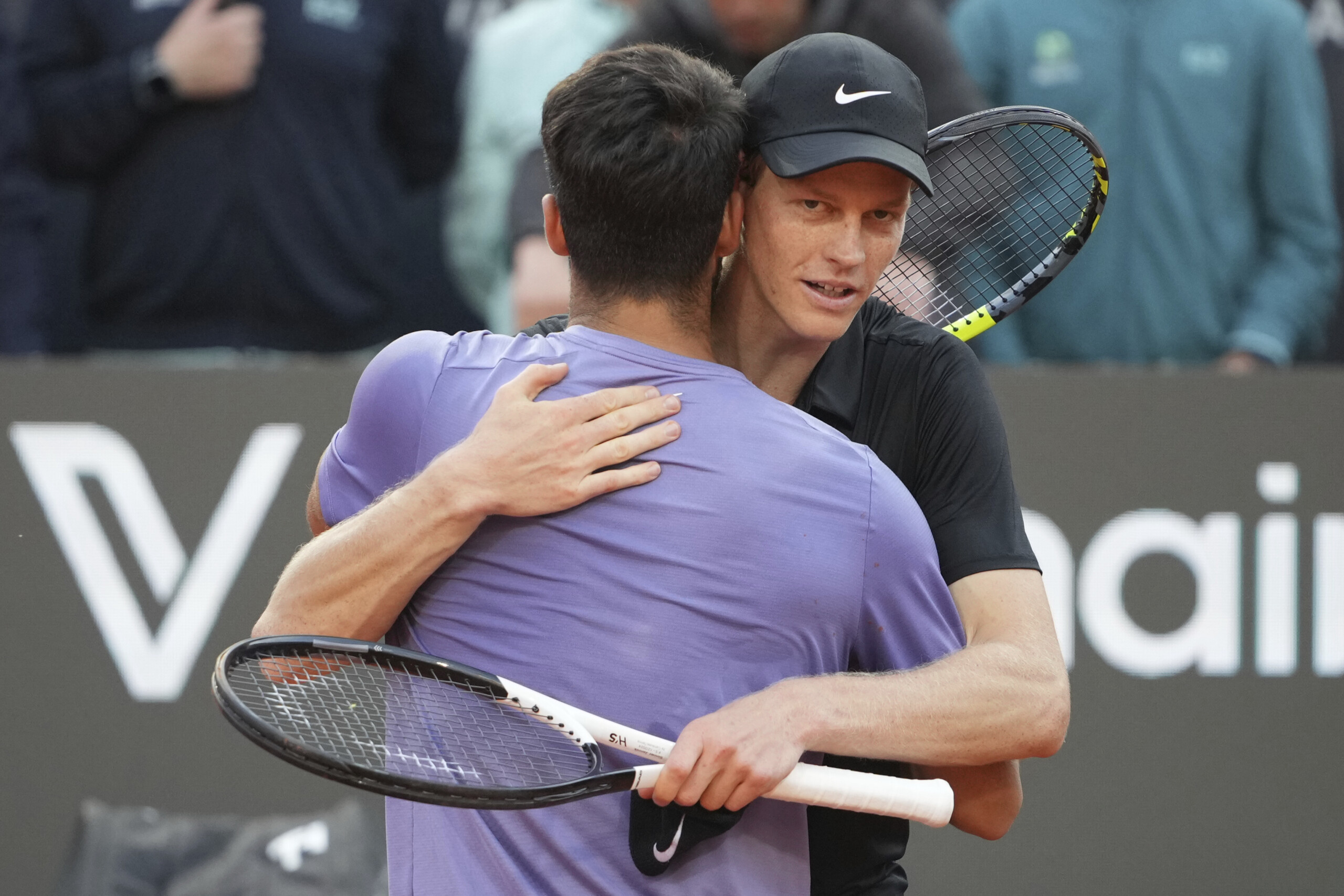 Tennis, Roland Garros: bookmakers favour Alcaraz over Sinner