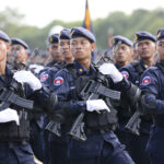 Thailand: at least 100,000 evacuated to Cambodian border