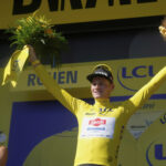 Tour de France: Van der Poel returns to the yellow jersey by 1"