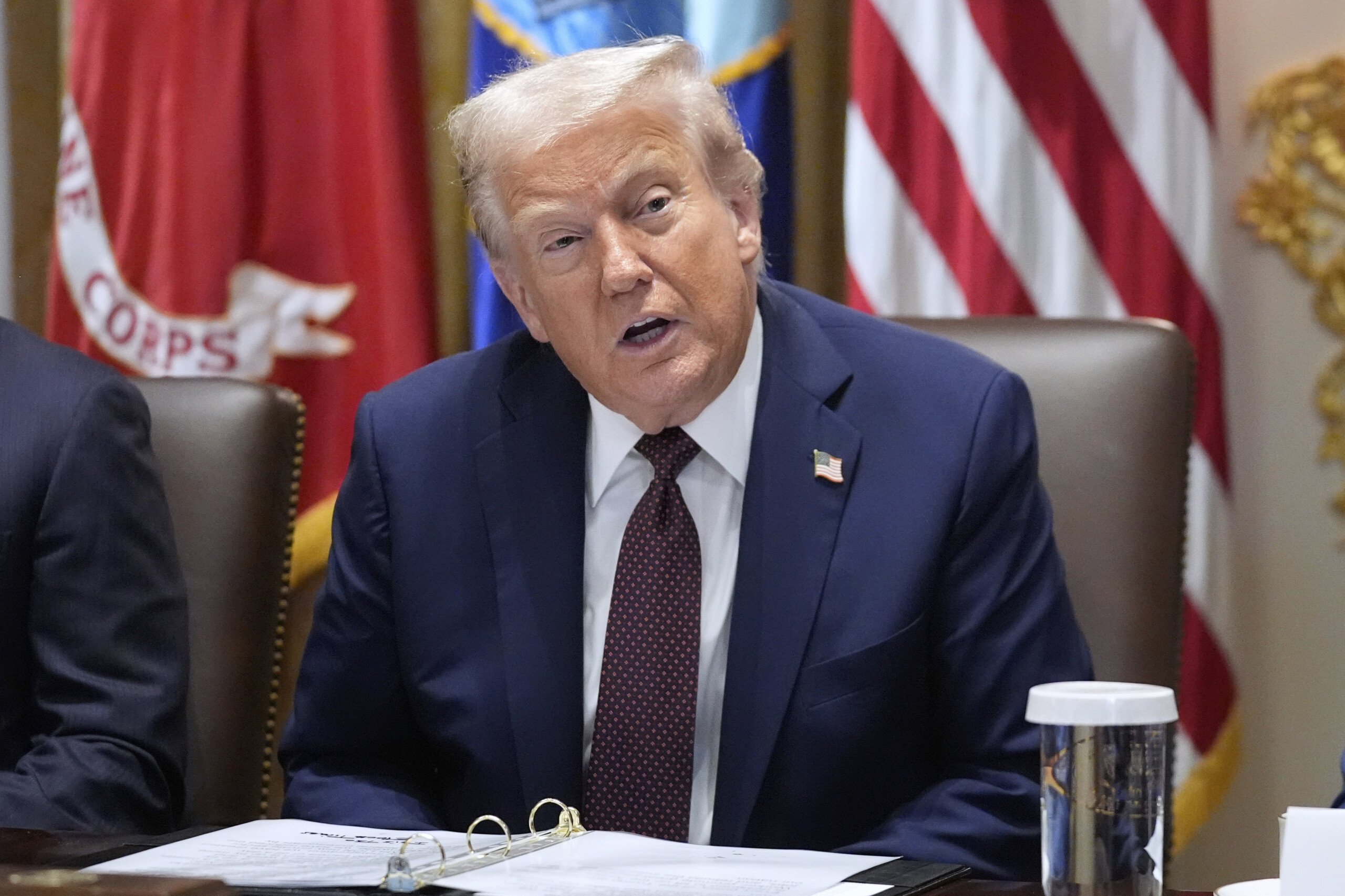 Trump against Soros: "Supports violent protests, must be indicted" Trump against Soros: "Supports violent protests, must be indicted"