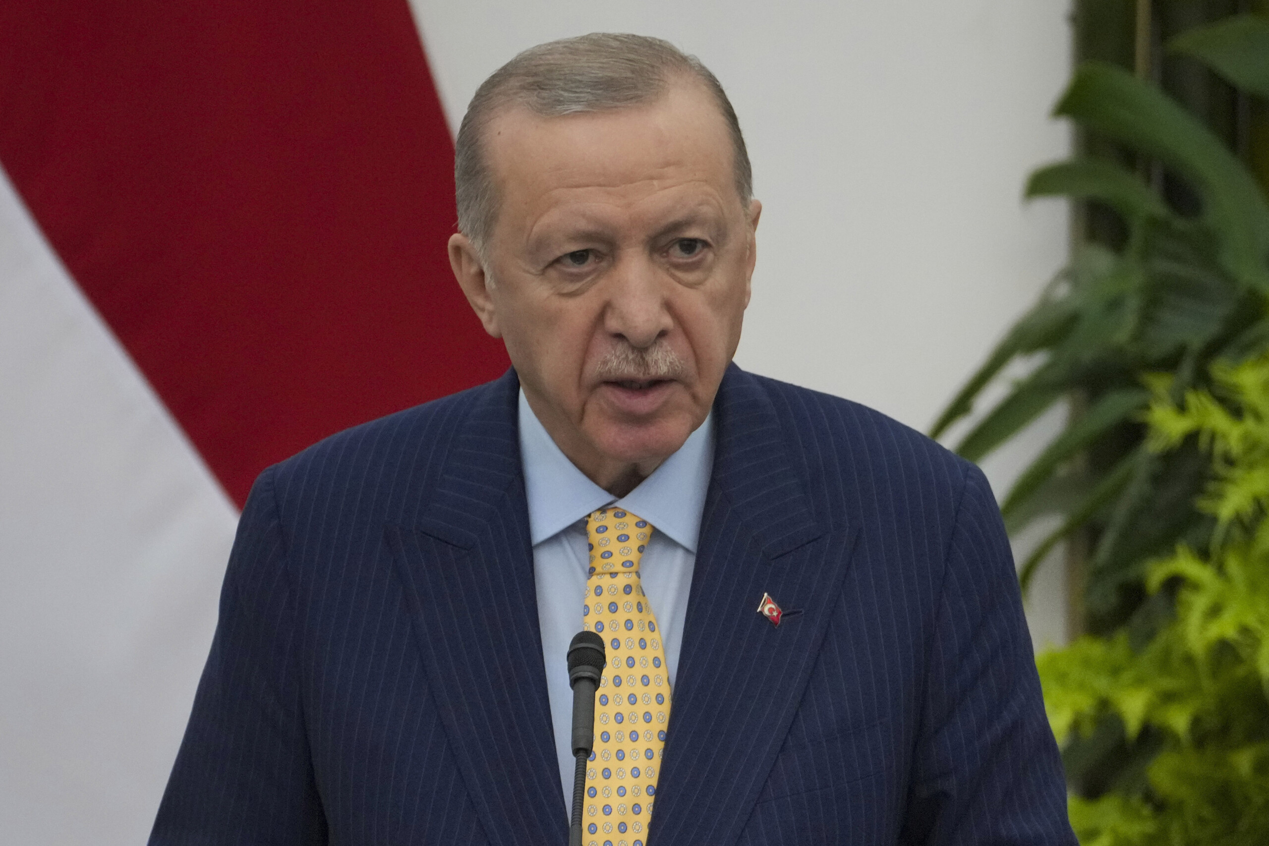 Turkey, Erdogan on protests: "The country will not surrender to street terrorism"