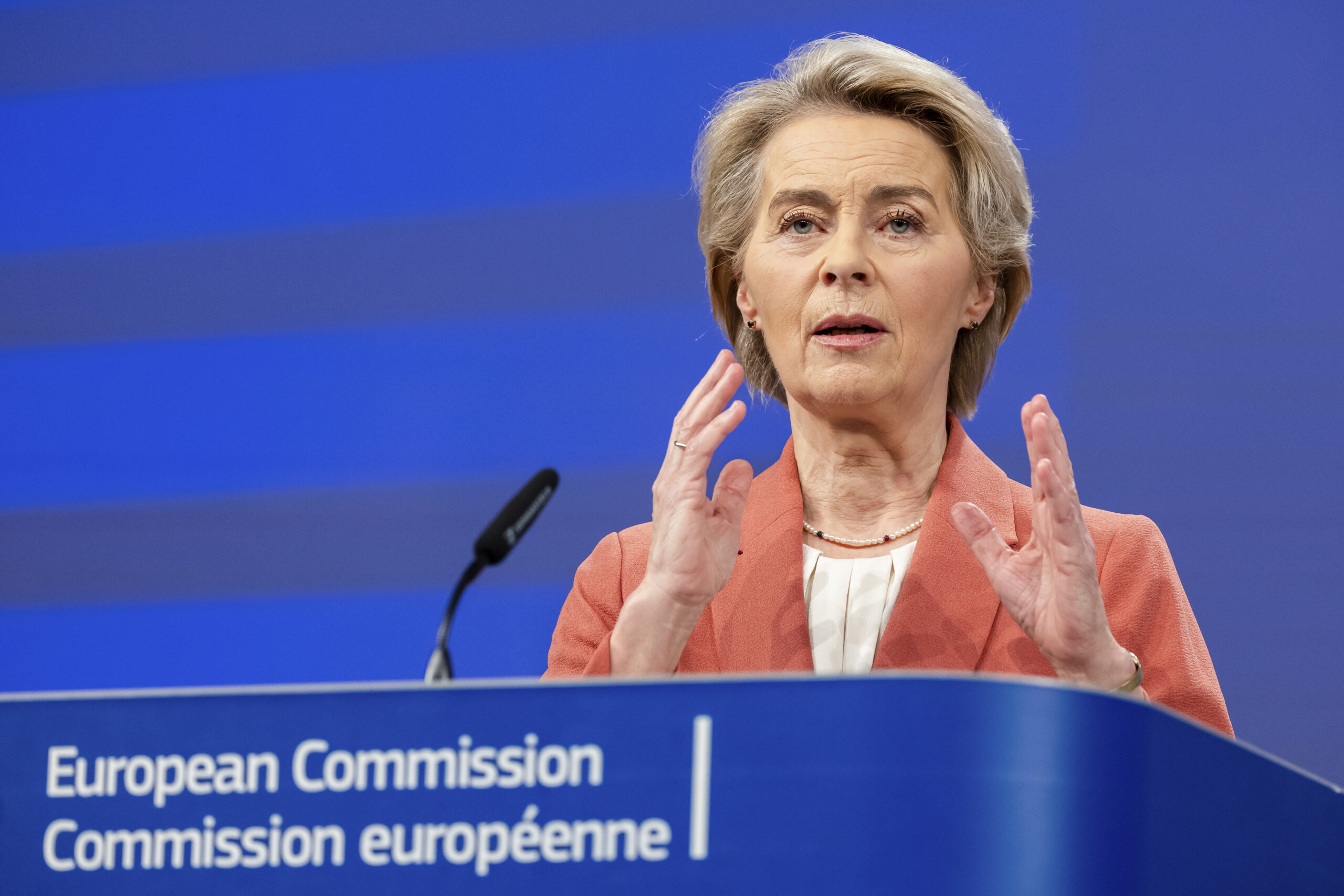 Turkey, EU: ‘Respect democratic values’