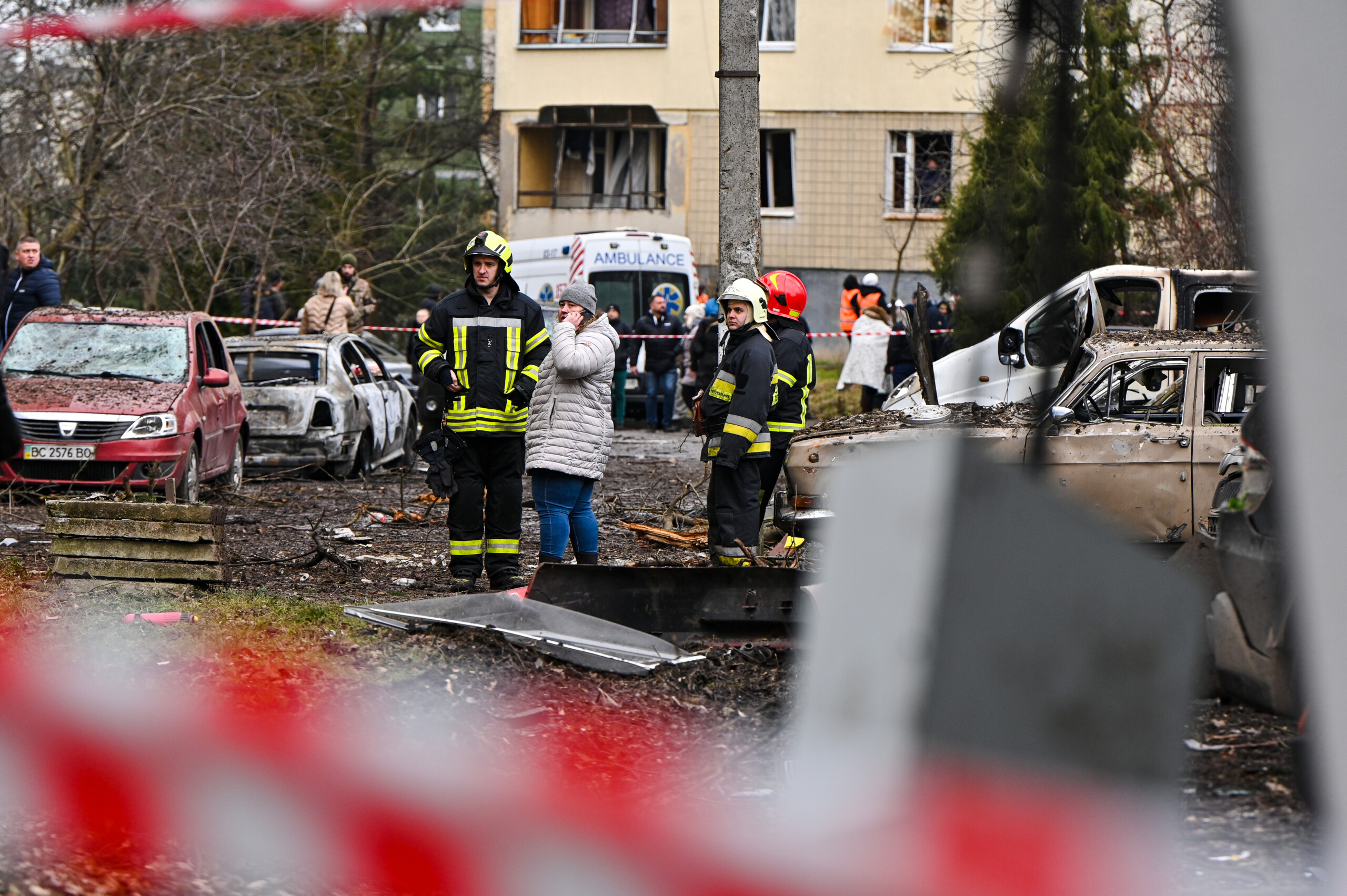 Ukraine, 9 dead and 30 injured in Russian drone strike on bus Ukraine, 9 dead and 30 injured in Russian drone strike on bus