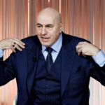 Ukraine, Crosetto: "Not Helping Kyiv While Bombs Keep Falling Is an Absurd Request"