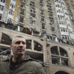 Ukraine, explosions in Kiev. Mayor: ‘Defence activated, stay in shelters’.