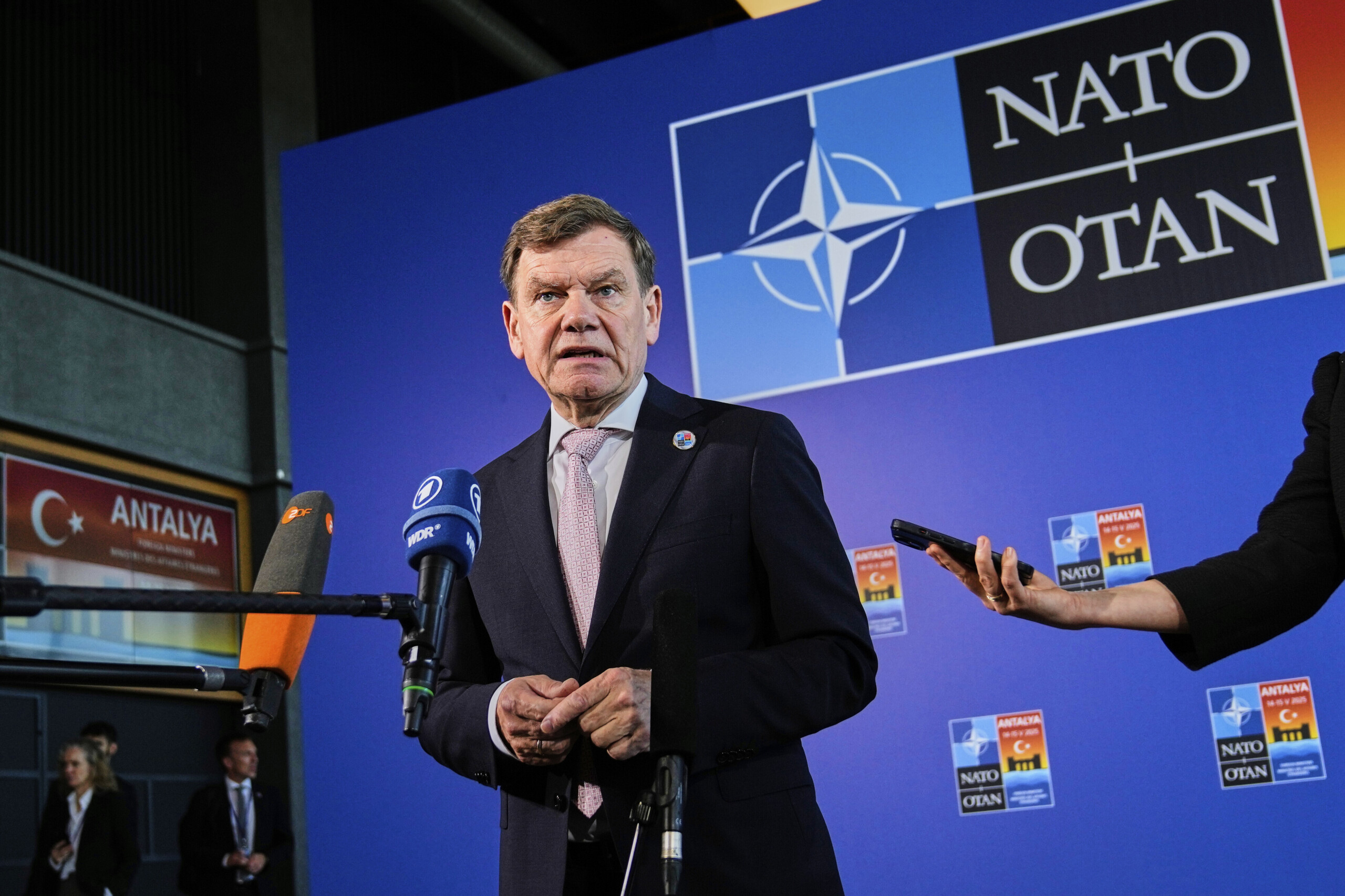 Ukraine, Germany: "We Need a Clear Signal to Putin, We Expect Concrete Steps" Ukraine, Germany: "We Need a Clear Signal to Putin, We Expect Concrete Steps"