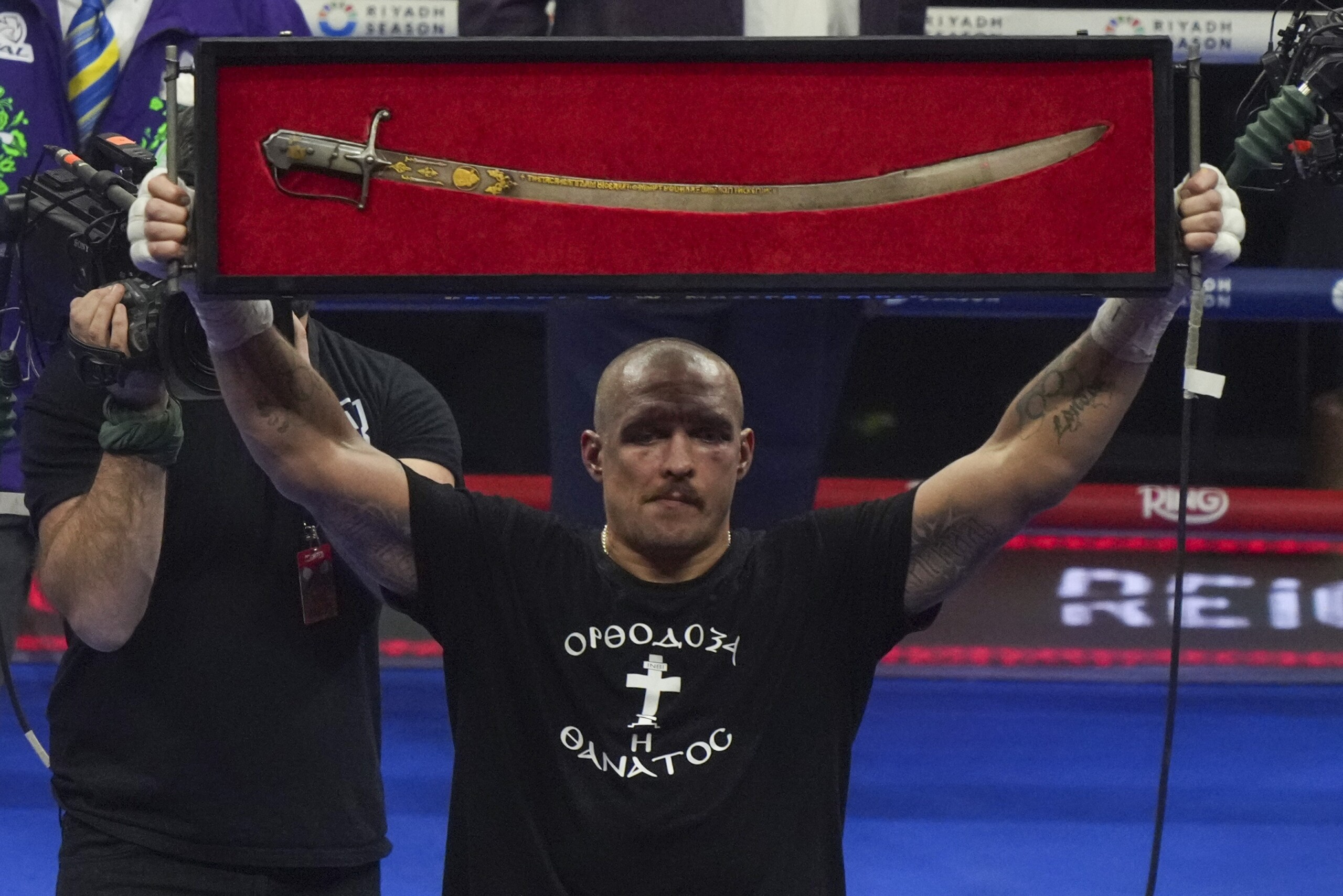 Ukraine, heavyweight champion Usyk to Trump: ‘Open your eyes and stop the war’ Ukraine, heavyweight champion Usyk to Trump: ‘Open your eyes and stop the war’