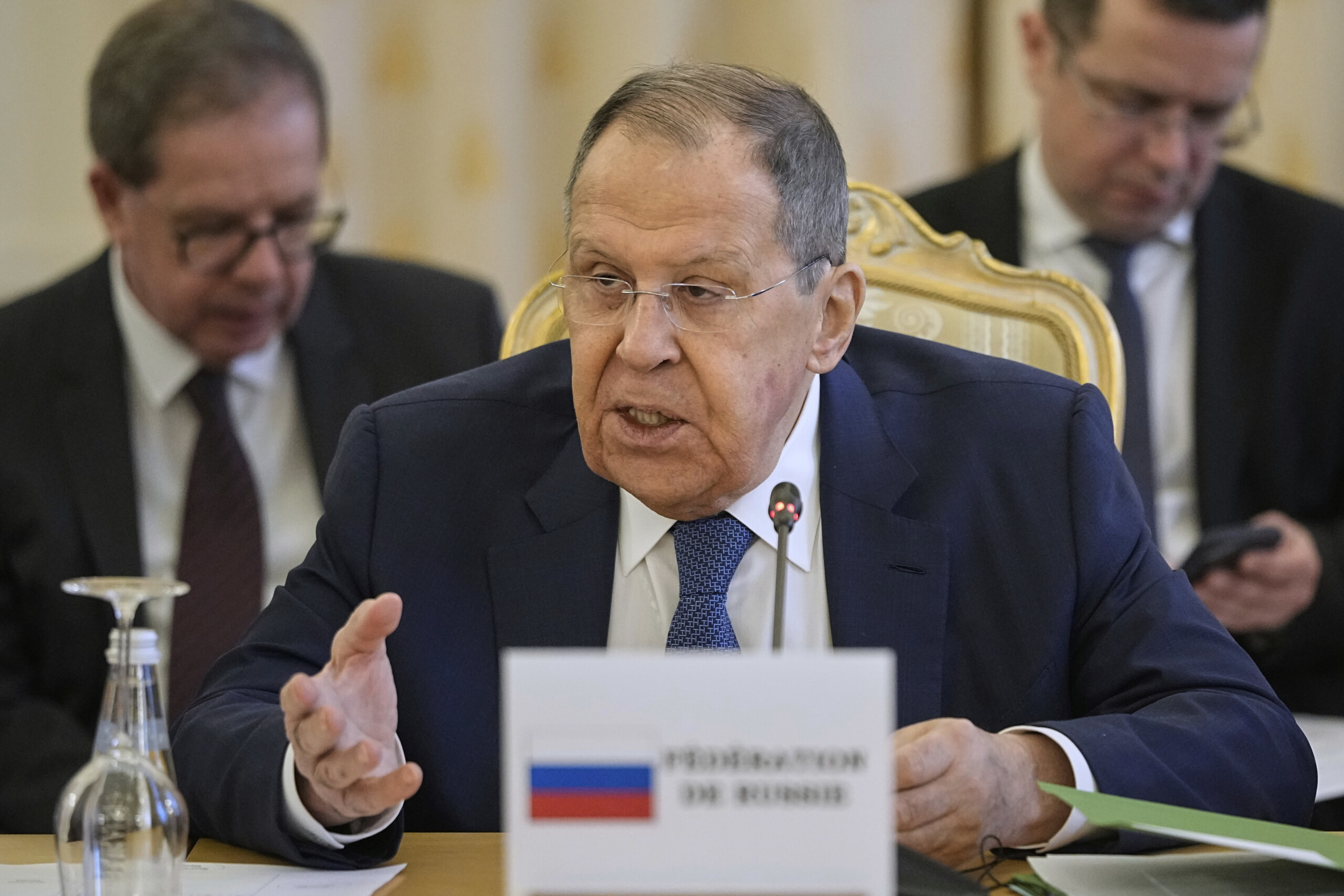 Ukraine: Holy See, Gallagher-Lavrov phone call, focus on actions to stop war