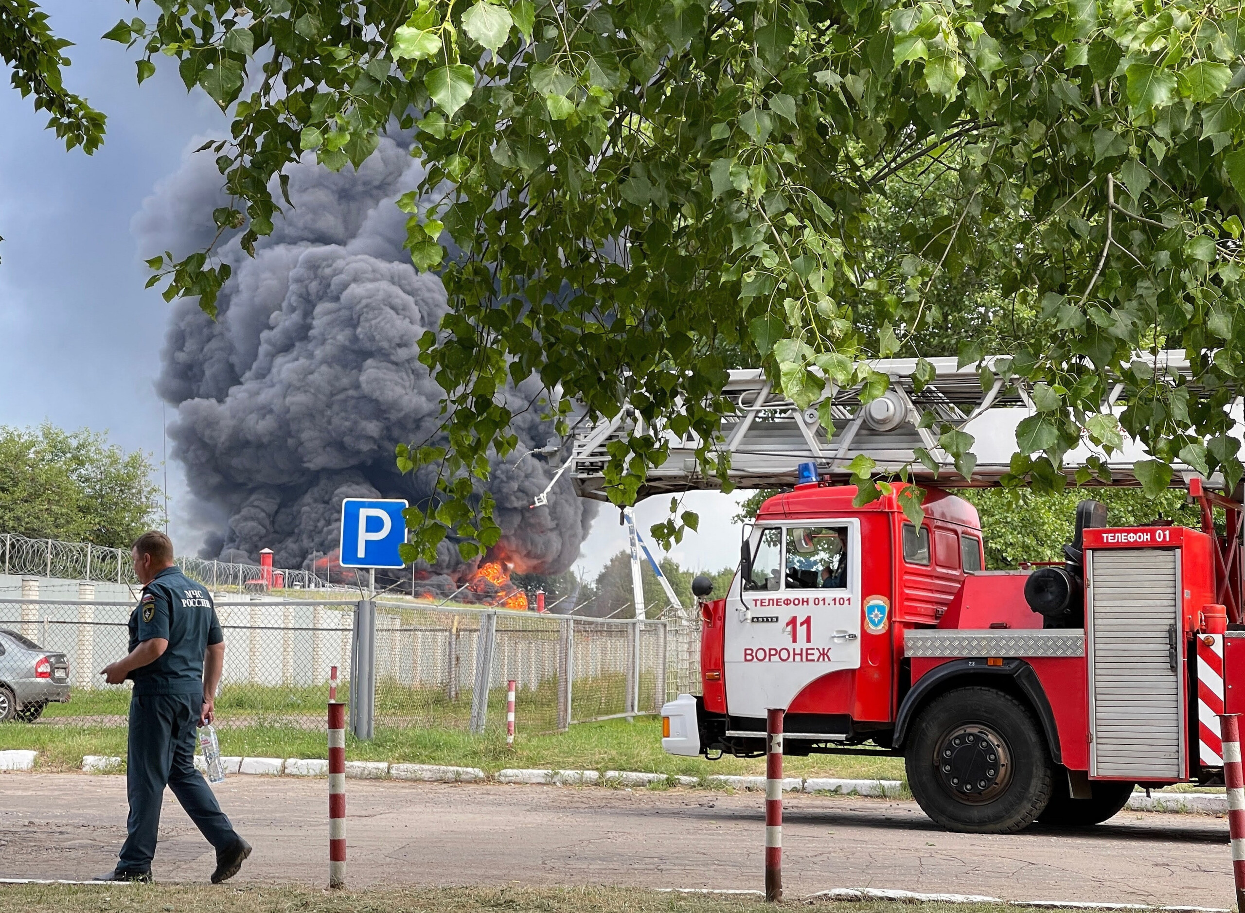 Ukraine: Kiev strikes Russian military airport in Voronezh region Ukraine: Kiev strikes Russian military airport in Voronezh region