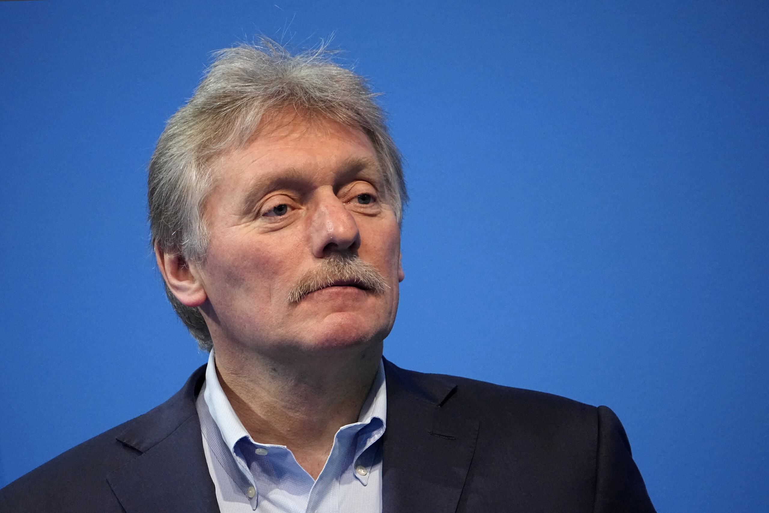 Ukraine, Kremlin: "Nuclear issues must be addressed with caution"