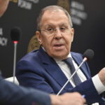 Ukraine, Lavrov: "EU and Zelensky want to exploit Trump’s peace initiative"