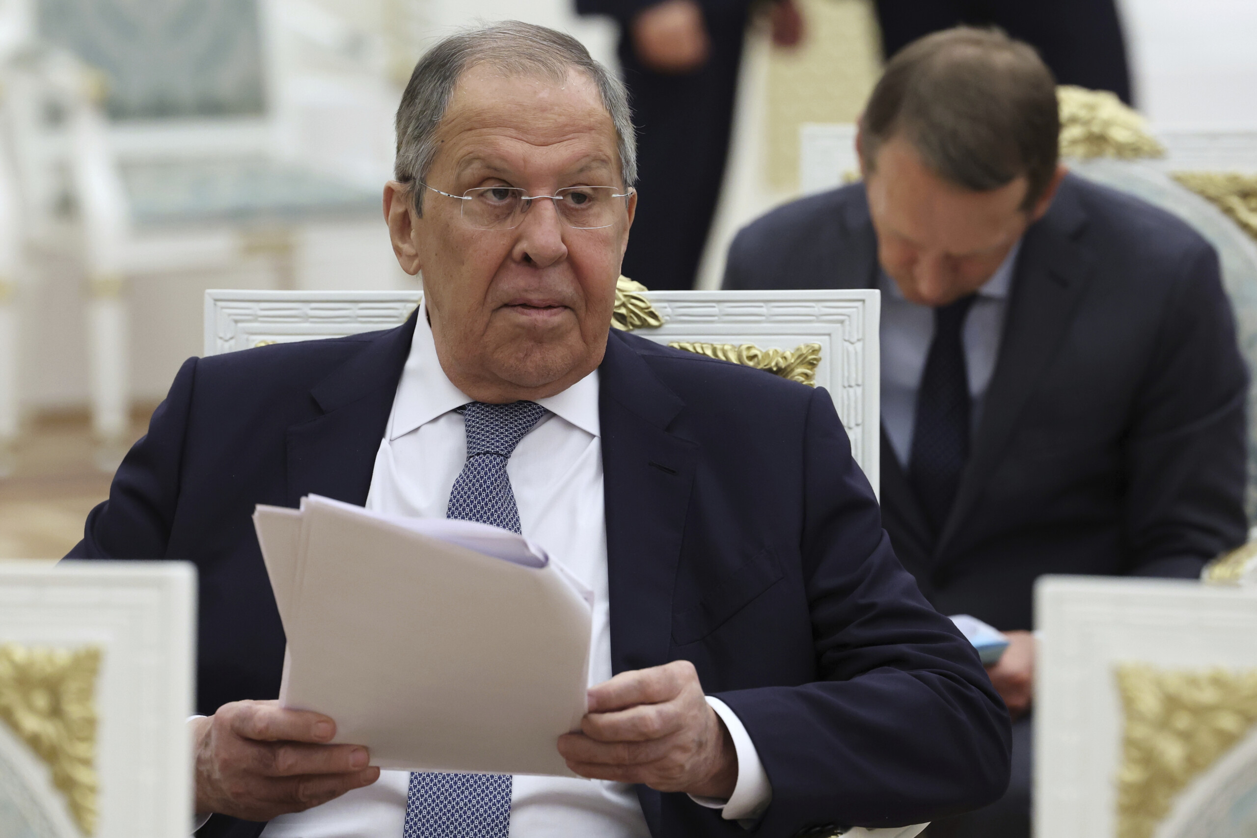 Ukraine, Lavrov: "Open to any meeting, bilateral or trilateral"