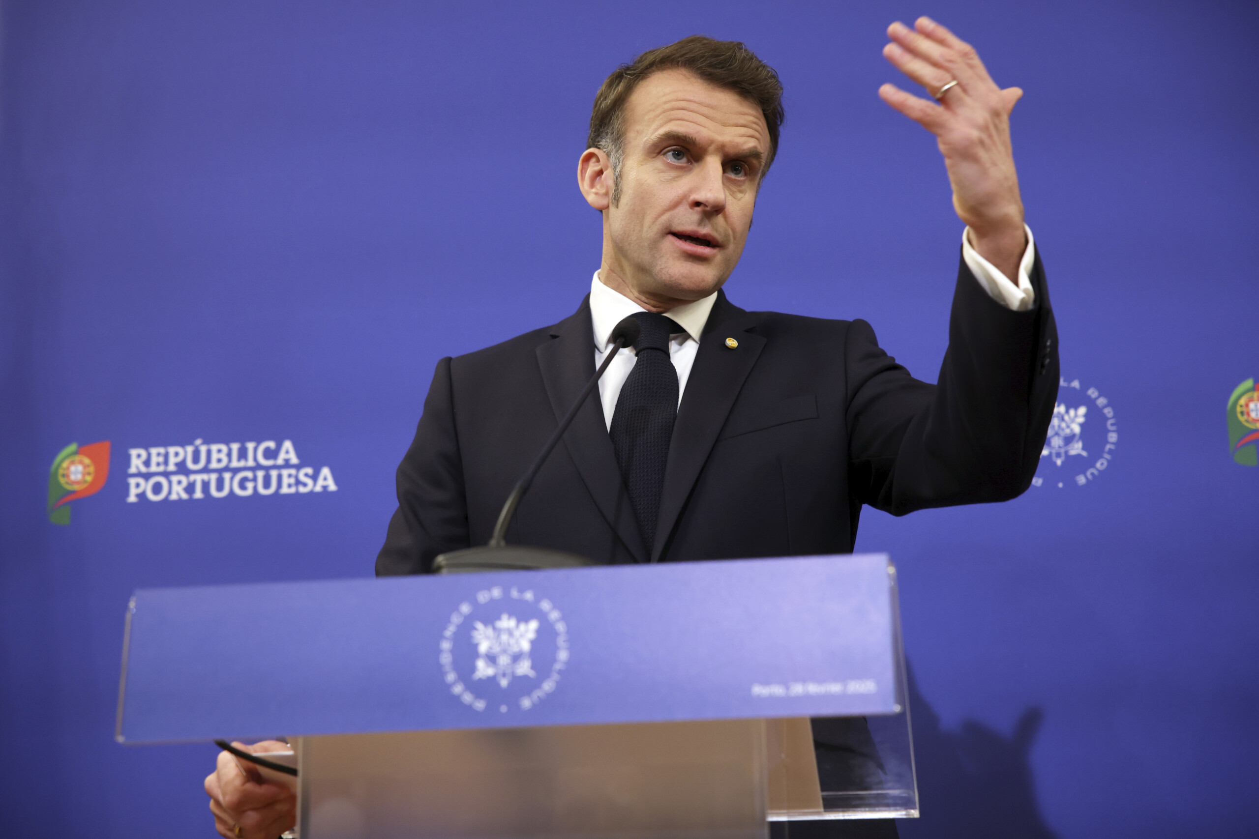 Ukraine, Macron: "Now Russia must prove it really wants peace"