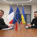 Ukraine, Macron: ‘Russia pretends to negotiate’