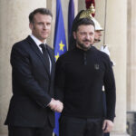 Ukraine, Macron: "We call on Russia to commit to a ceasefire"