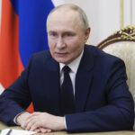 Ukraine, media: Putin ready for truce with conditions