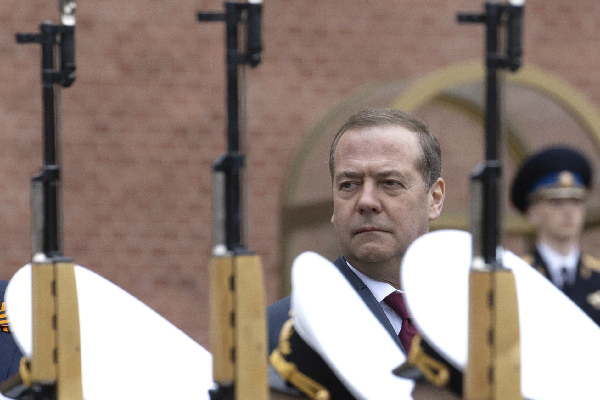 Ukraine, Medvedev: "'Coalition of the Willing' troops in Kyiv are a military threat" Ukraine, Medvedev: "'Coalition of the Willing' troops in Kyiv are a military threat"