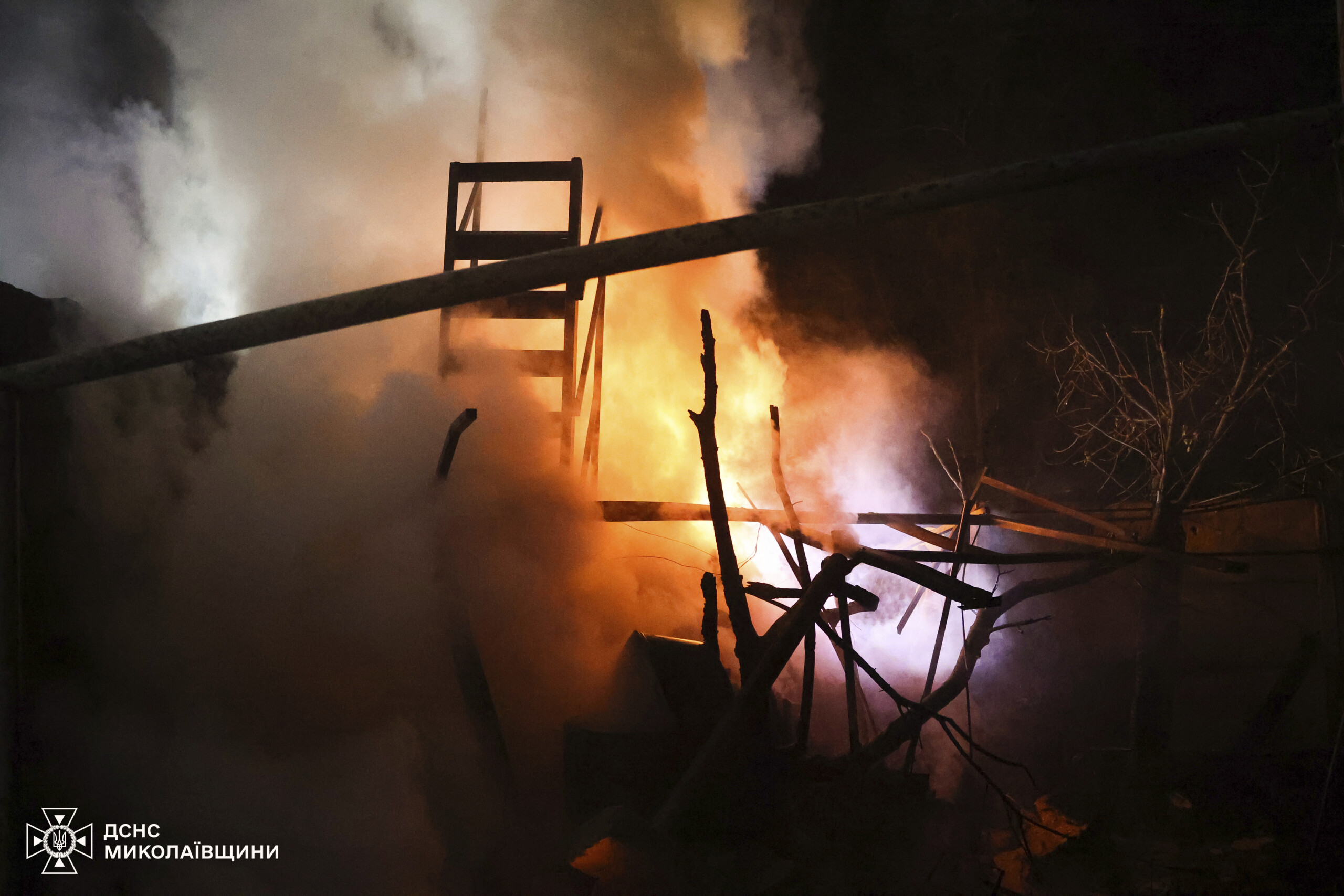 Ukraine: One dead and five injured in Russian drone raid on Mykolaiv Ukraine: One dead and five injured in Russian drone raid on Mykolaiv