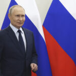 Ukraine, Putin: "Russia ready for peace talks, welcomes efforts from Trump and China"
