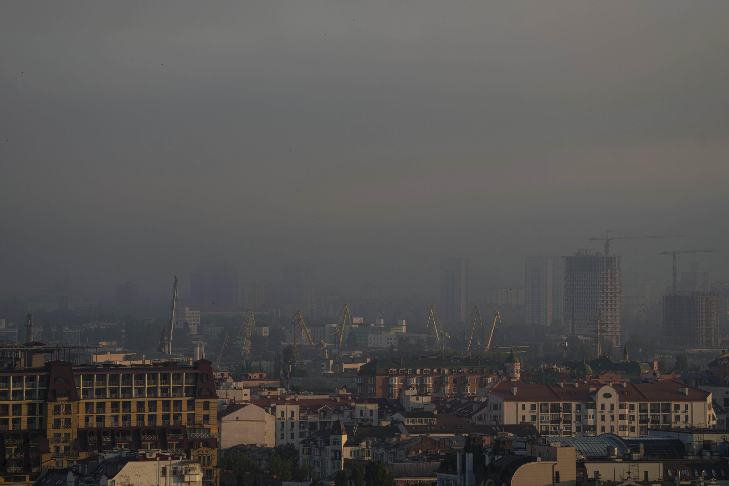 Ukraine, Russian drone attack overnight in Kyiv: at least one dead