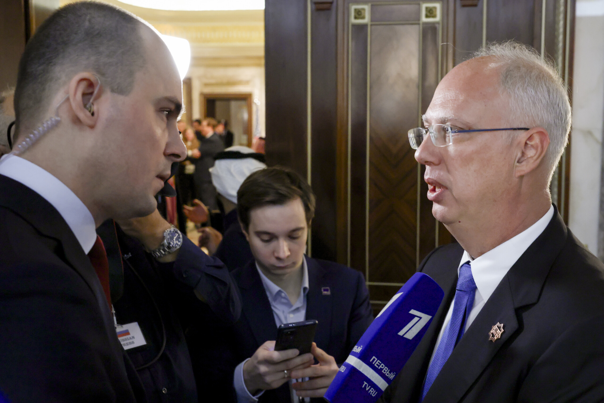 Ukraine, Russian Mediator Dmitriev to Visit Washington This Week