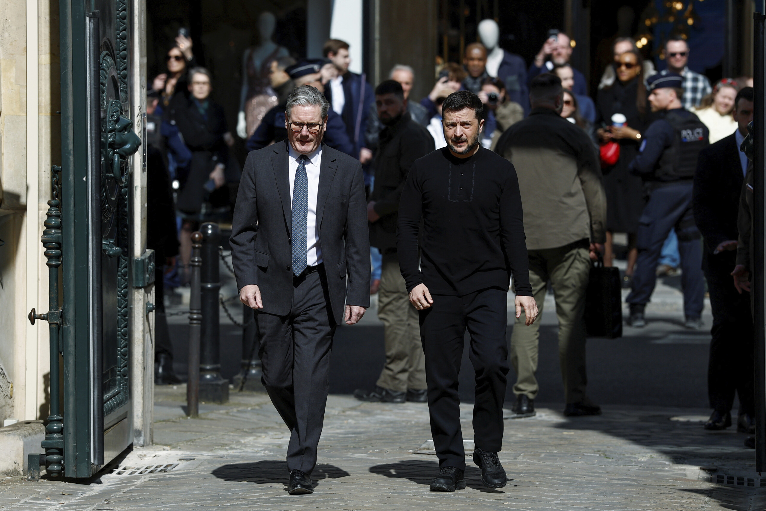 Ukraine, Starmer: ‘Russia is playing games, now is not the time to lift sanctions’