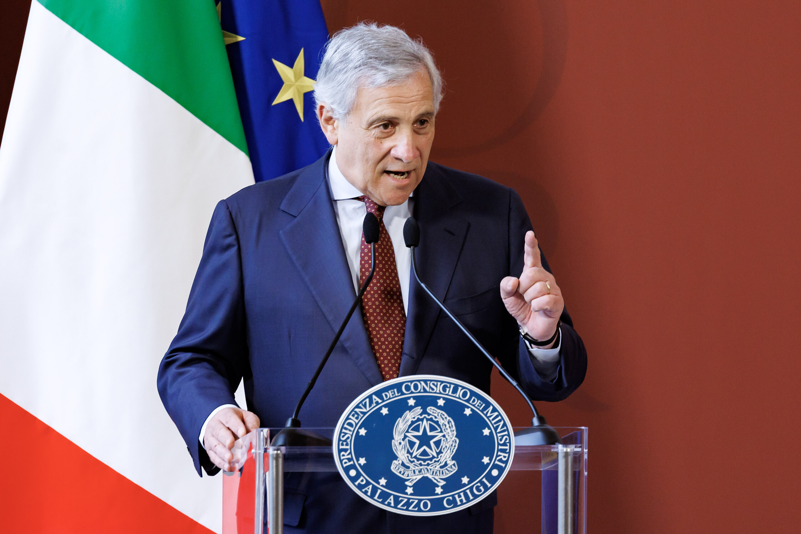 Ukraine, Tajani: "Every signal for peace is important, but Putin must enact a real truce"