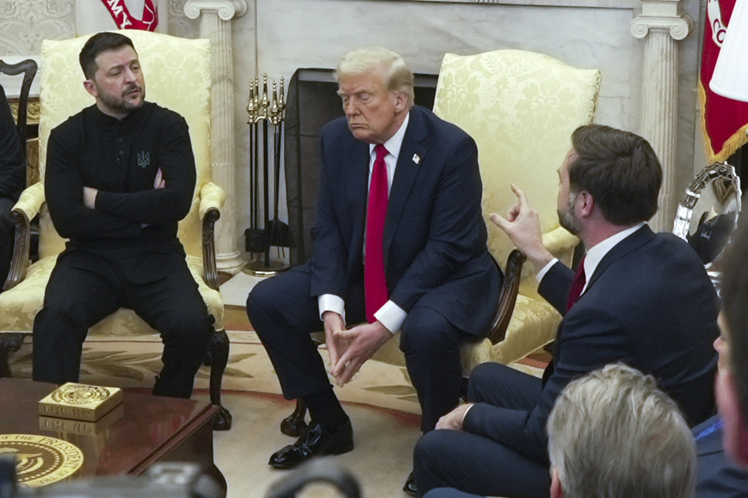 Ukraine, Trump: "I will invite Zelensky to the White House again"