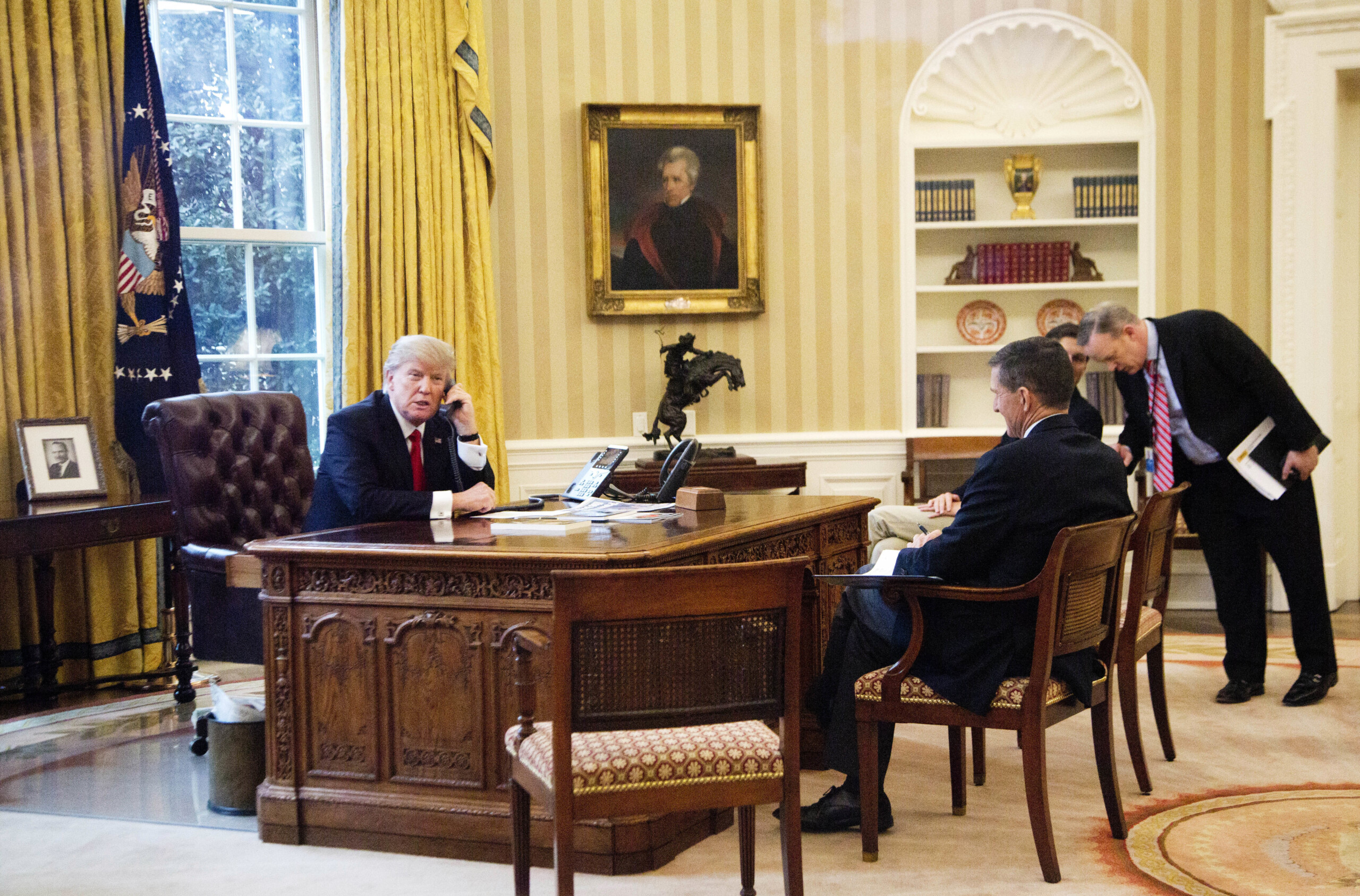 Ukraine, Trump may call Putin to discuss ending the war Ukraine, Trump may call Putin to discuss ending the war