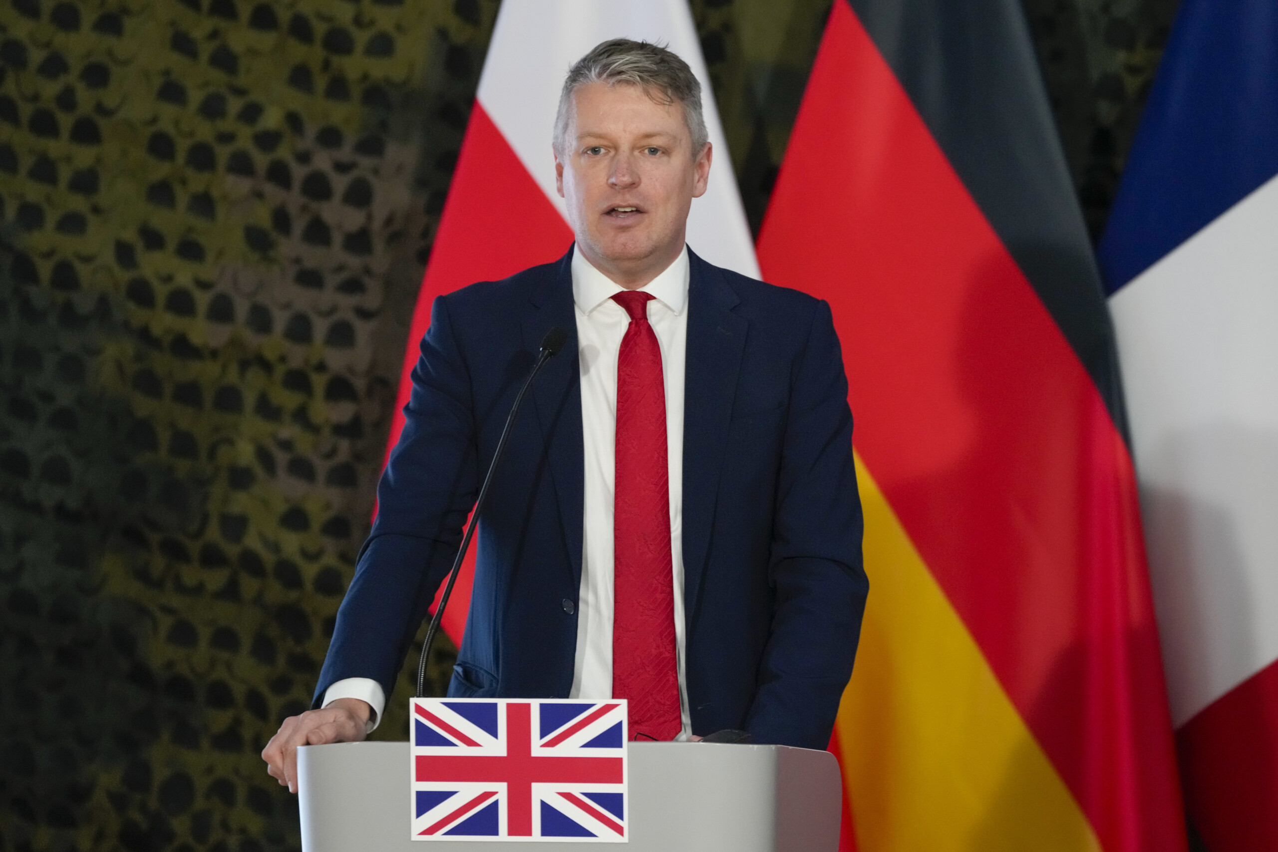 Ukraine, UK: "No agreement with France on the one-month truce" Ukraine, UK: "No agreement with France on the one-month truce"