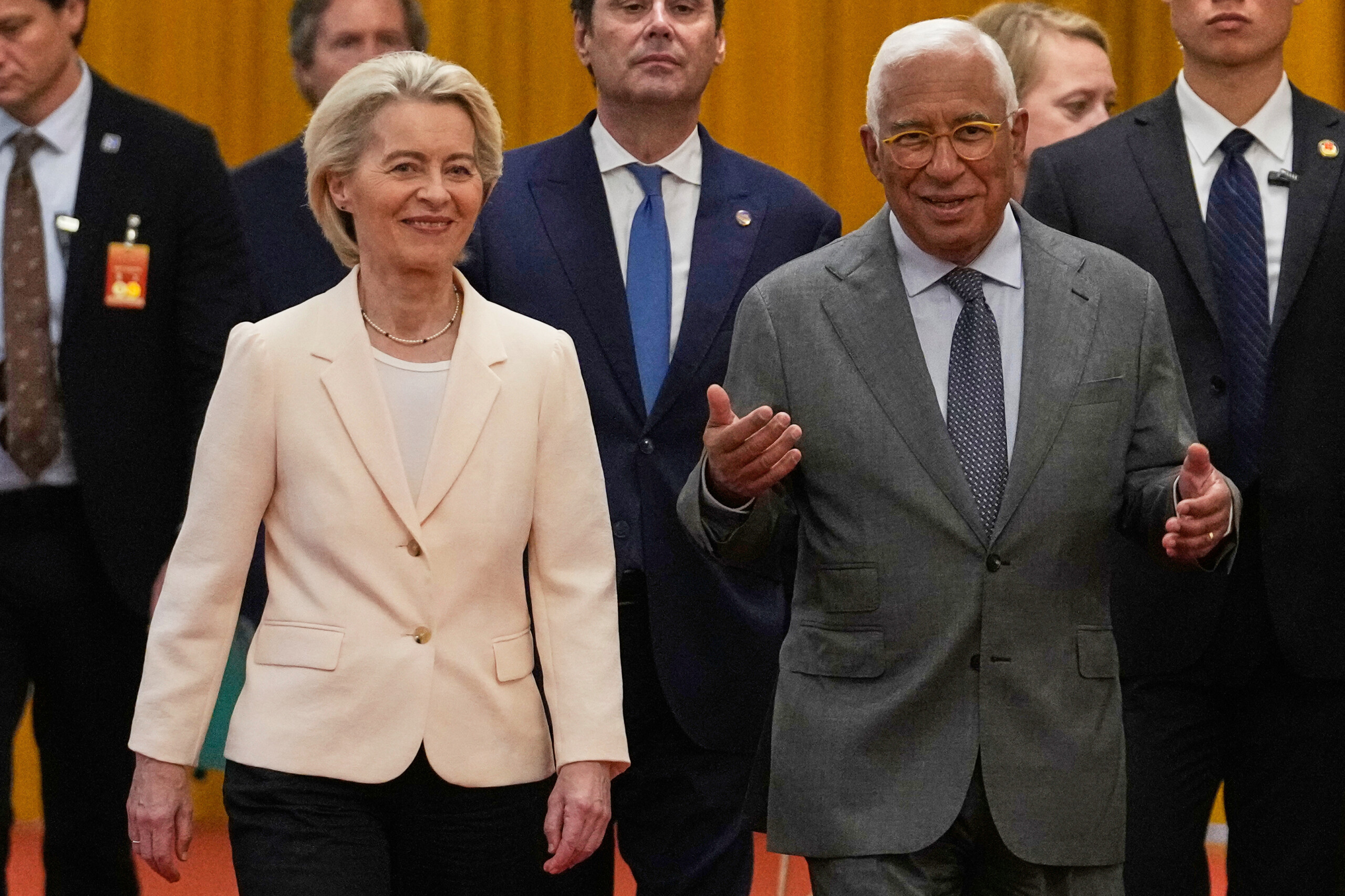 Ukraine, von der Leyen and Costa celebrate Independence Day: ‘The EU is with you’